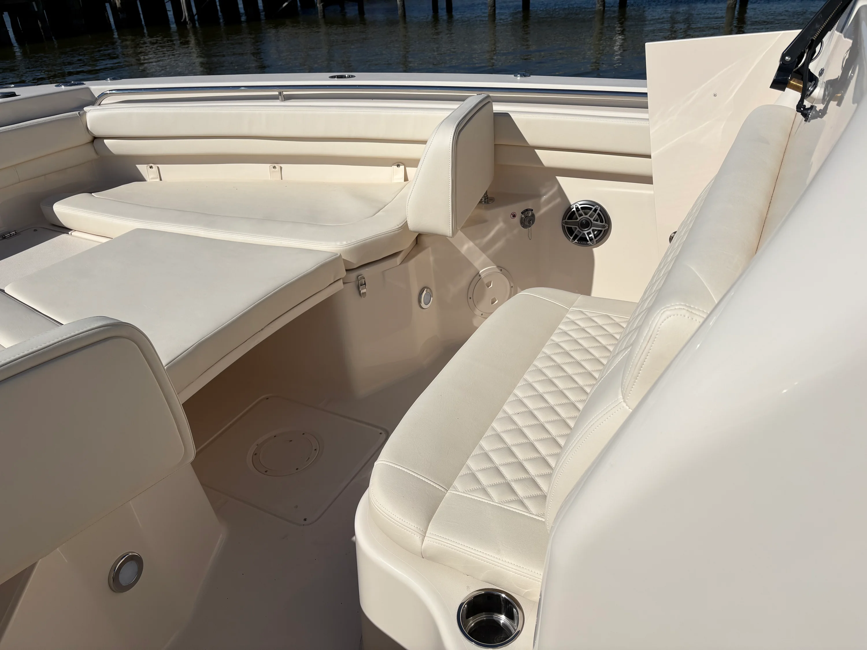 2026 Grady-White Canyon 306 Image Thumbnail #21