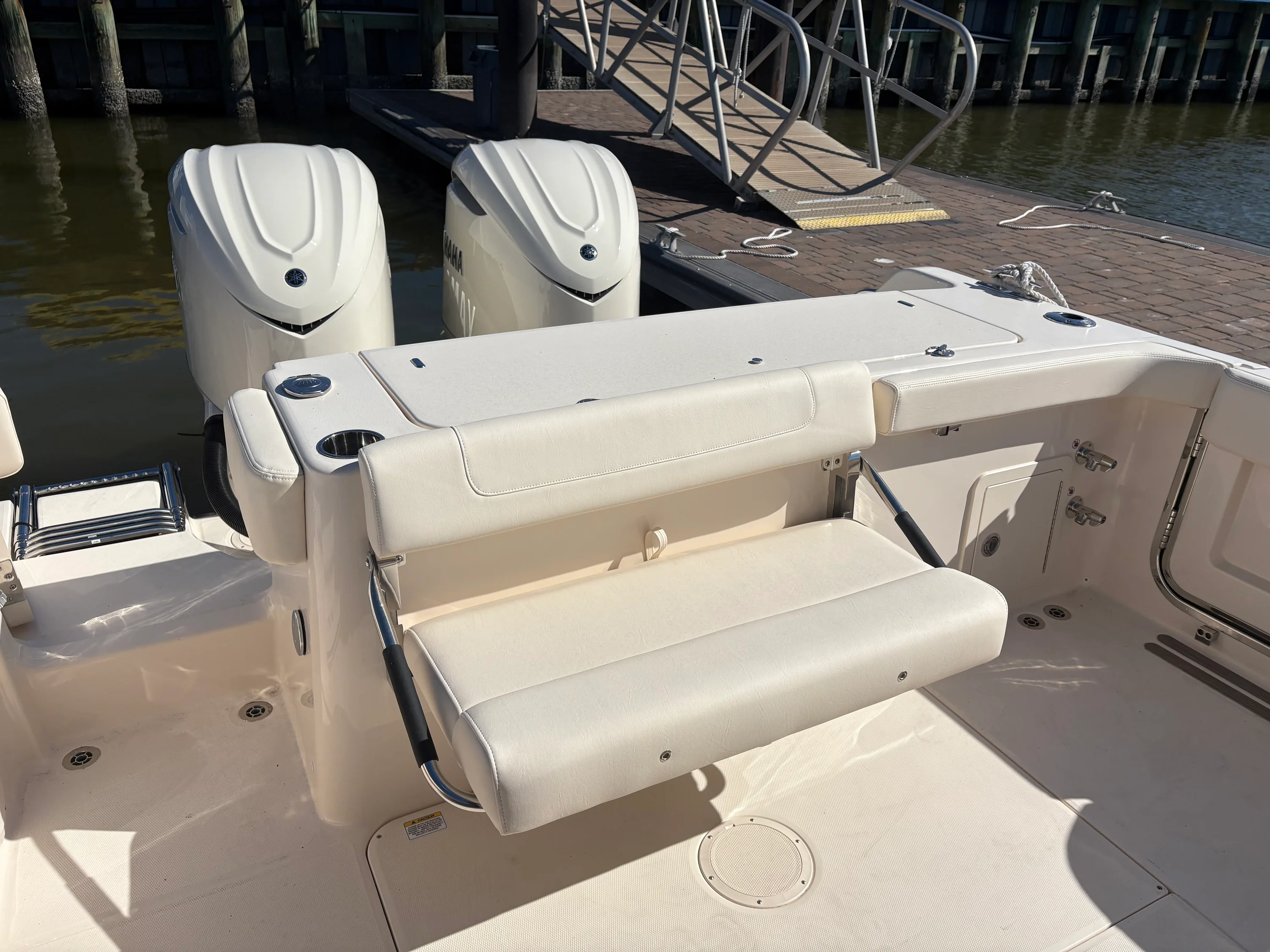 2026 Grady-White Canyon 306 Image Thumbnail #11