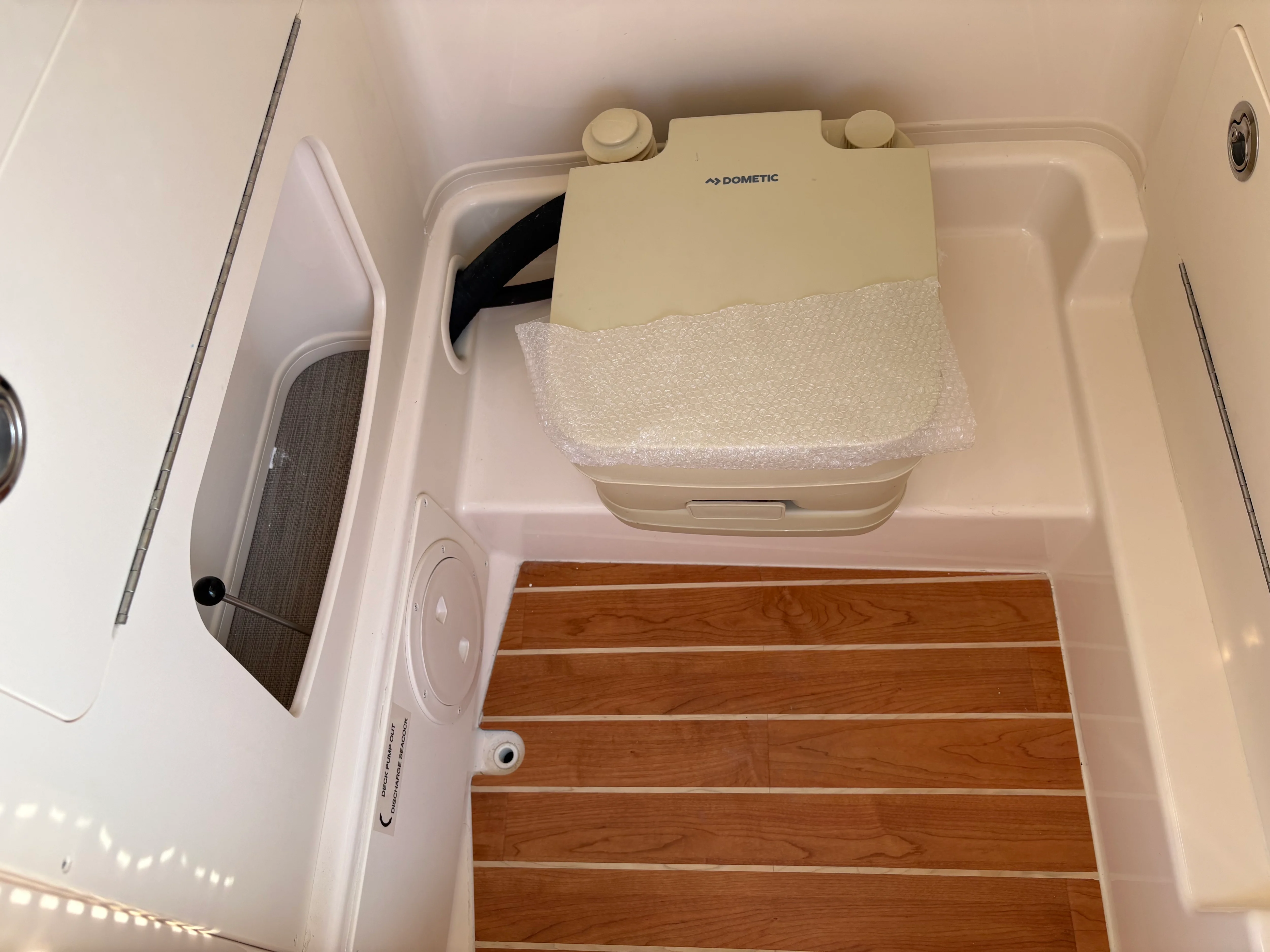 2026 Grady-White Fisherman 236 Image Thumbnail #16