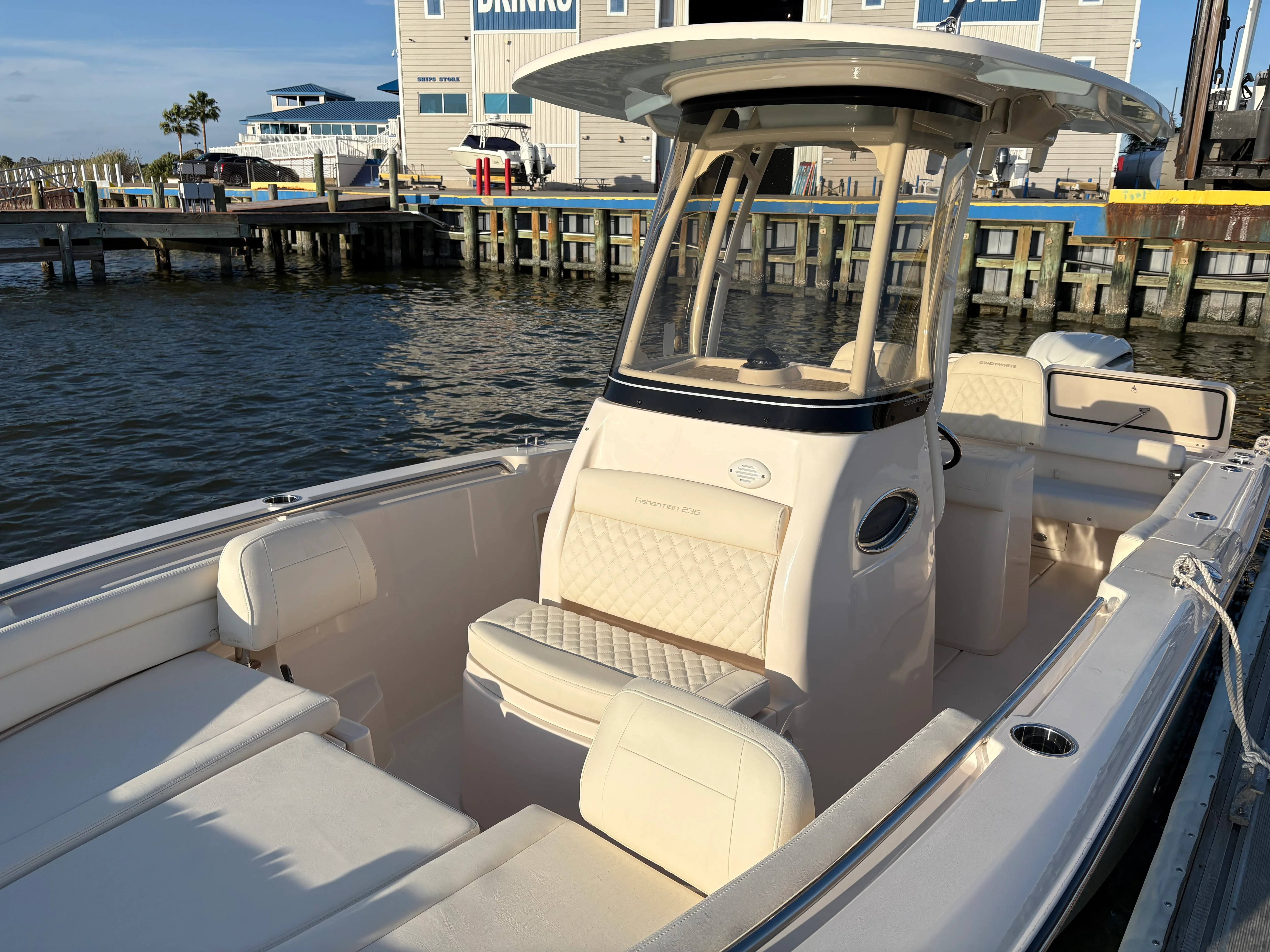 2026 Grady-White Fisherman 236 Image Thumbnail #14