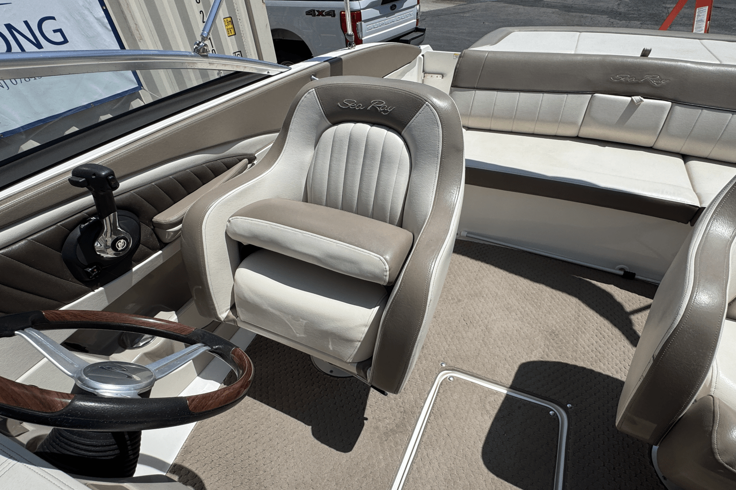 2013 Sea Ray 210 SLX Image Thumbnail #24