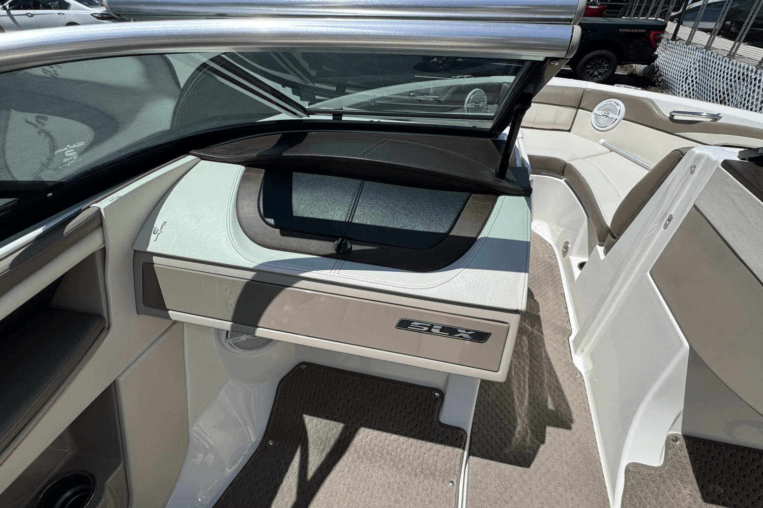 2013 Sea Ray 210 SLX Image Thumbnail #14