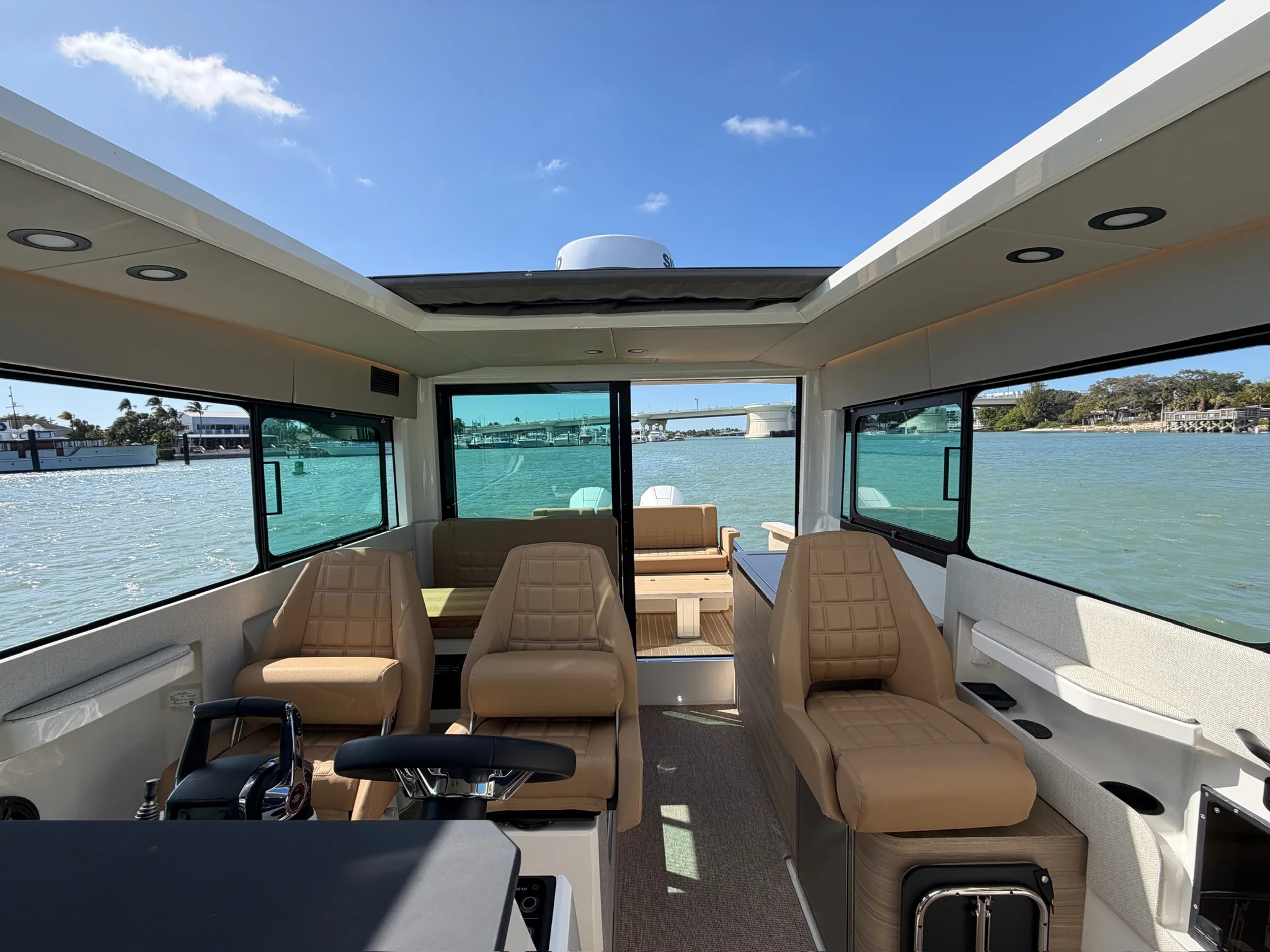 2026 Saxdor 320 GTC Image Thumbnail #15