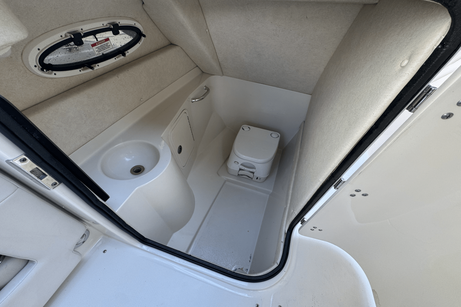 2010 Sea Ray 260 SUNDECK Image Thumbnail #18
