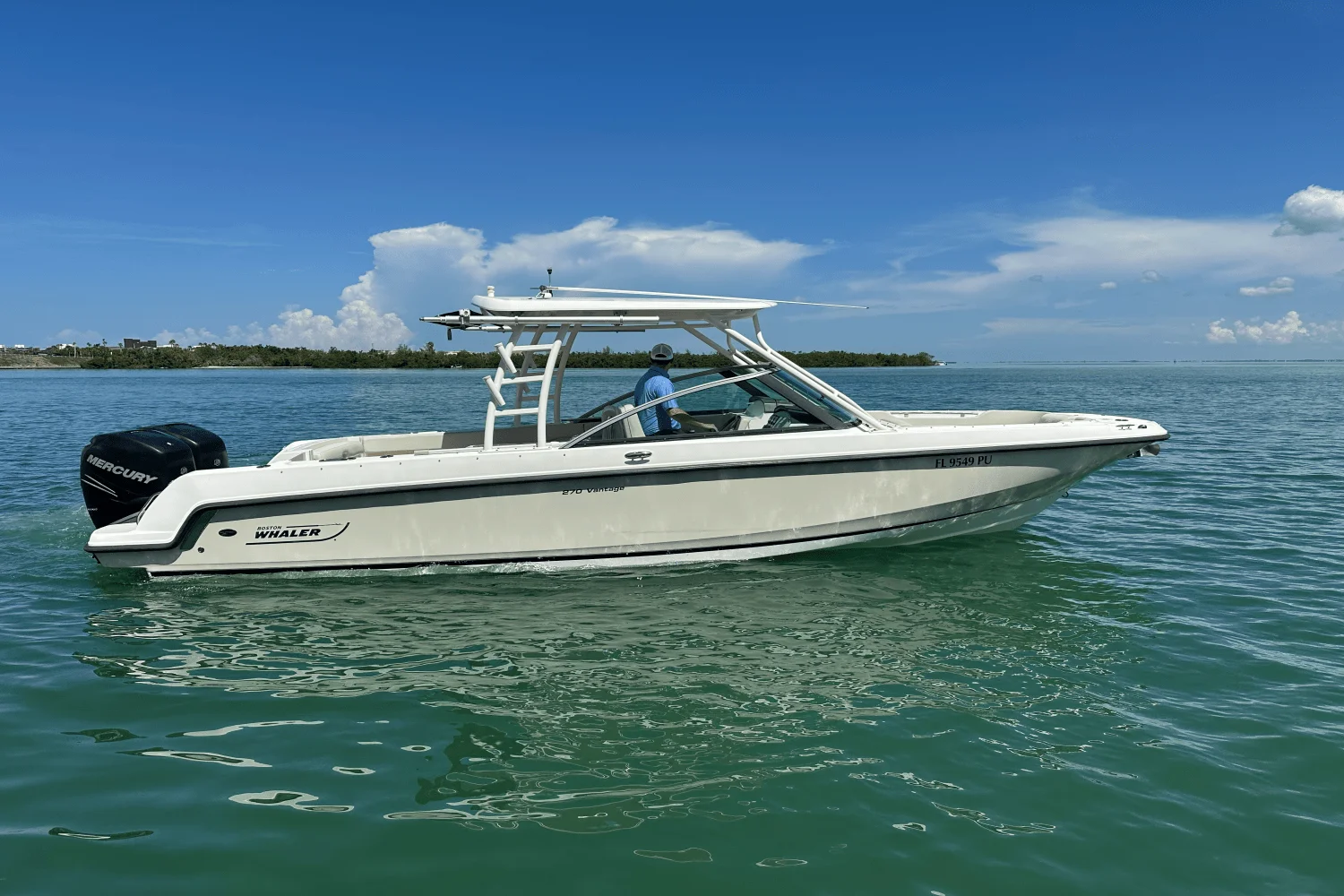 2015 Boston Whaler 270 VANTAGE Image Thumbnail #7