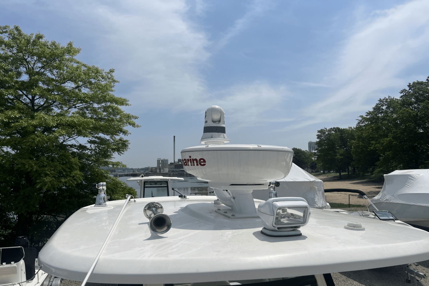 2022 Boston Whaler 25 OUTRAGE Image Thumbnail #13