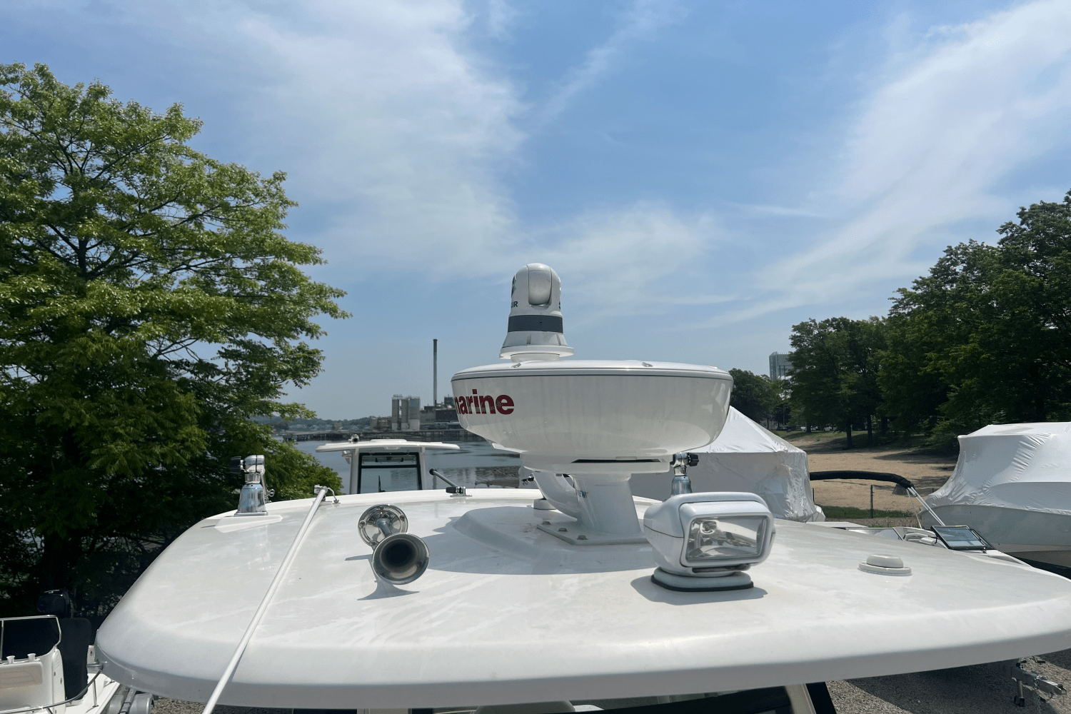 2022 Boston Whaler 250 OUTRAGE Image Thumbnail #13