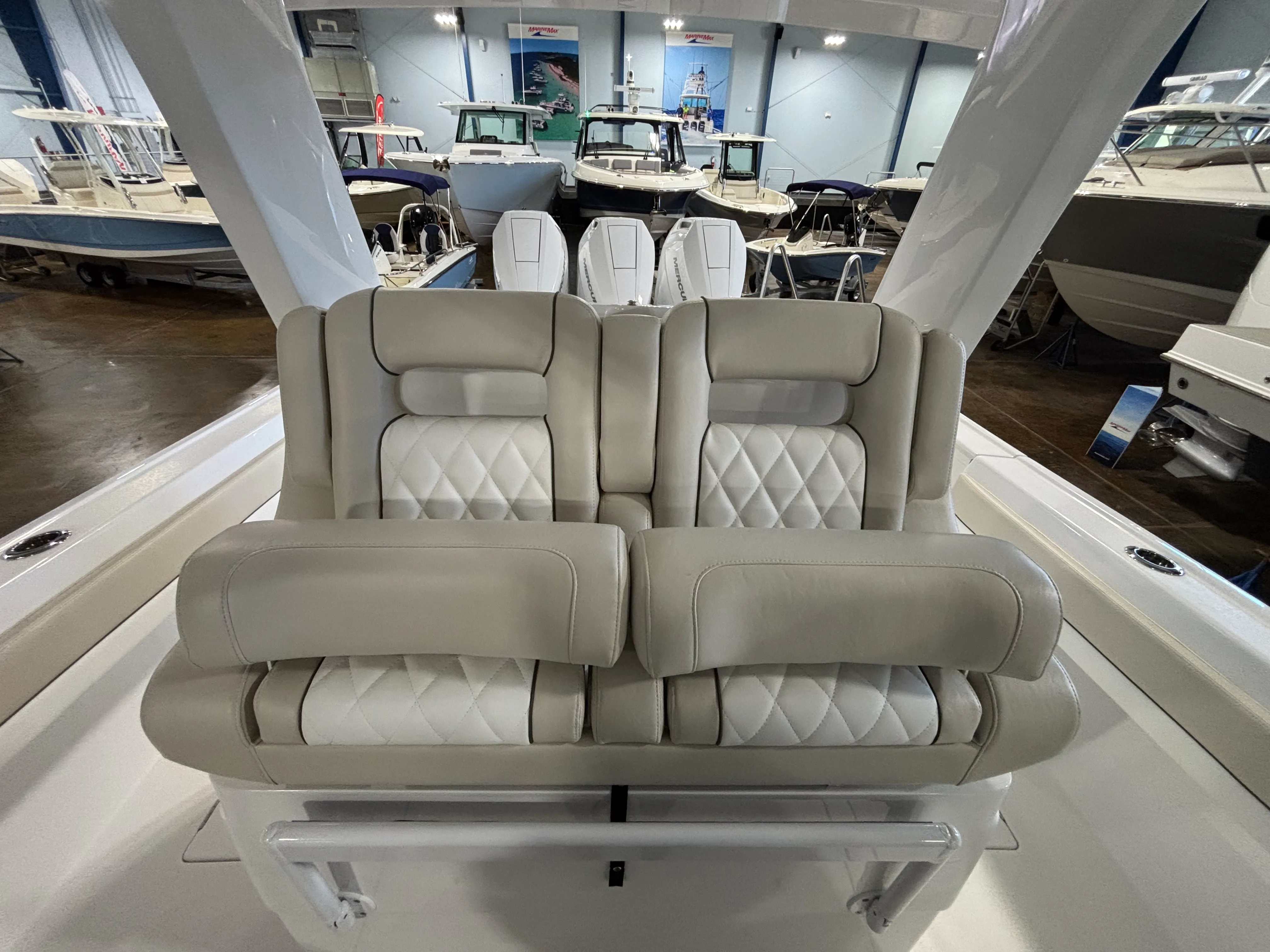 2026 Intrepid 375 NOMAD SE Image Thumbnail #14