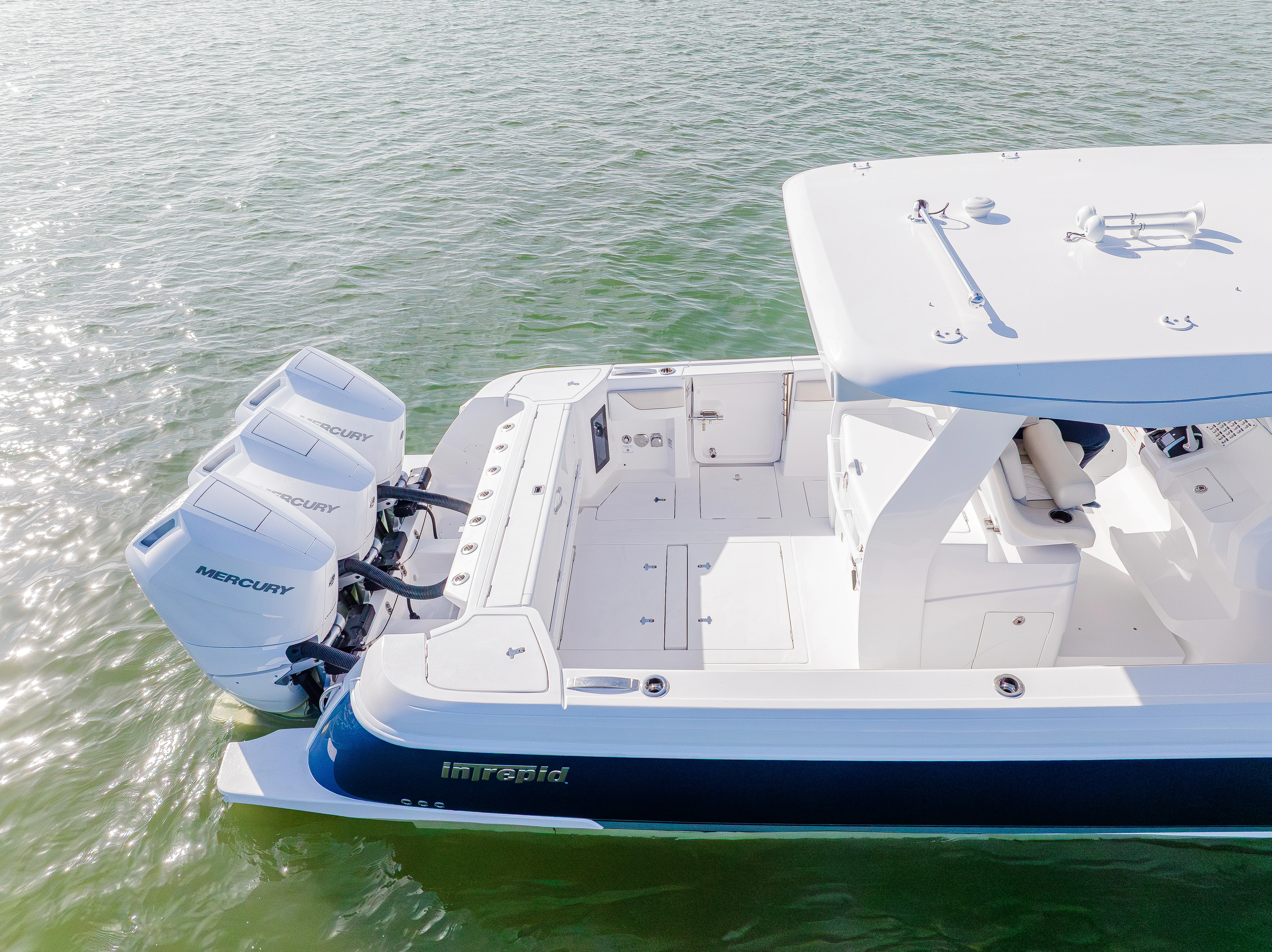 2026 Intrepid 375 NOMAD SE Image Thumbnail #9