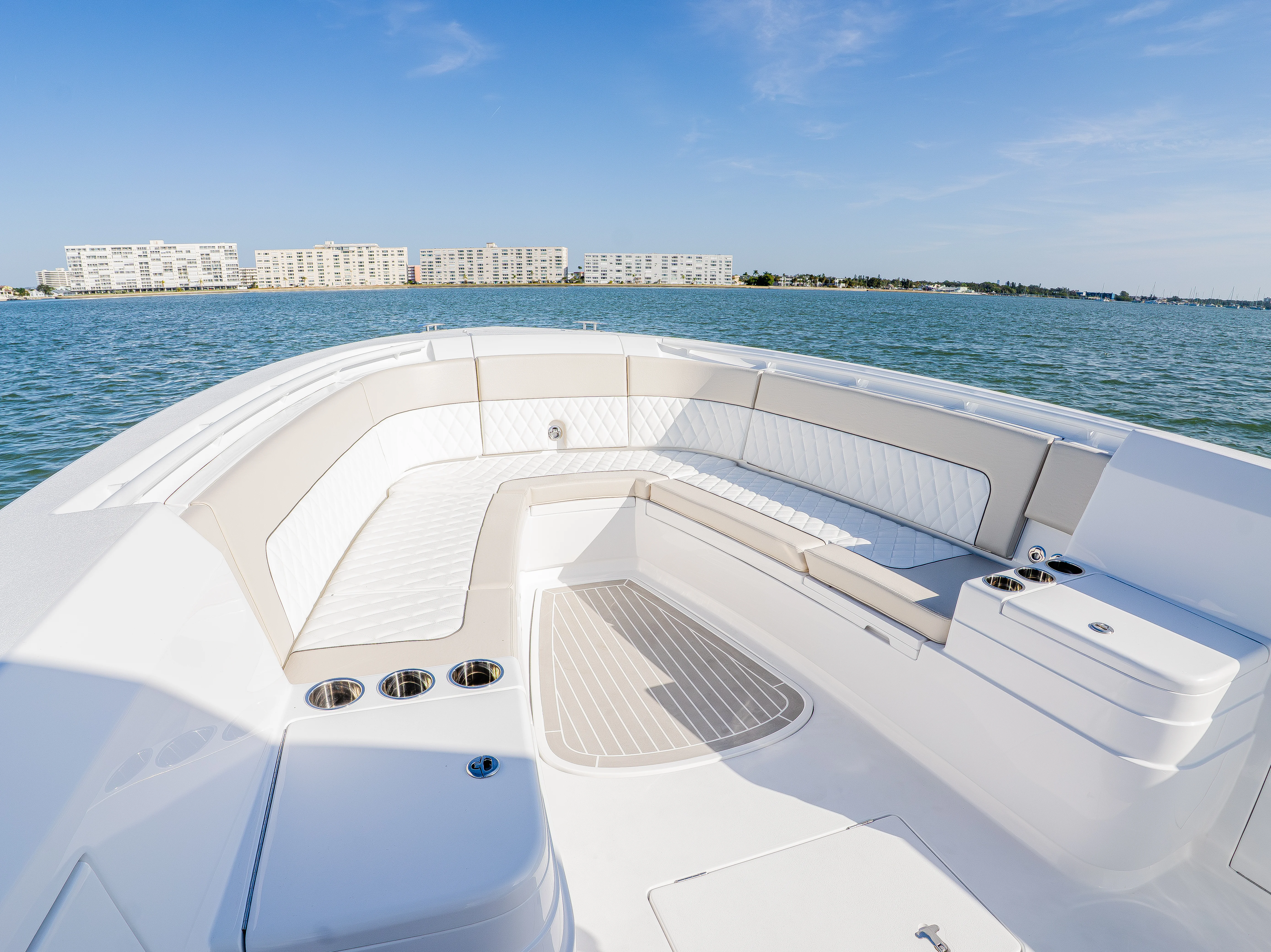 2026 Intrepid 375 NOMAD SE Image Thumbnail #20