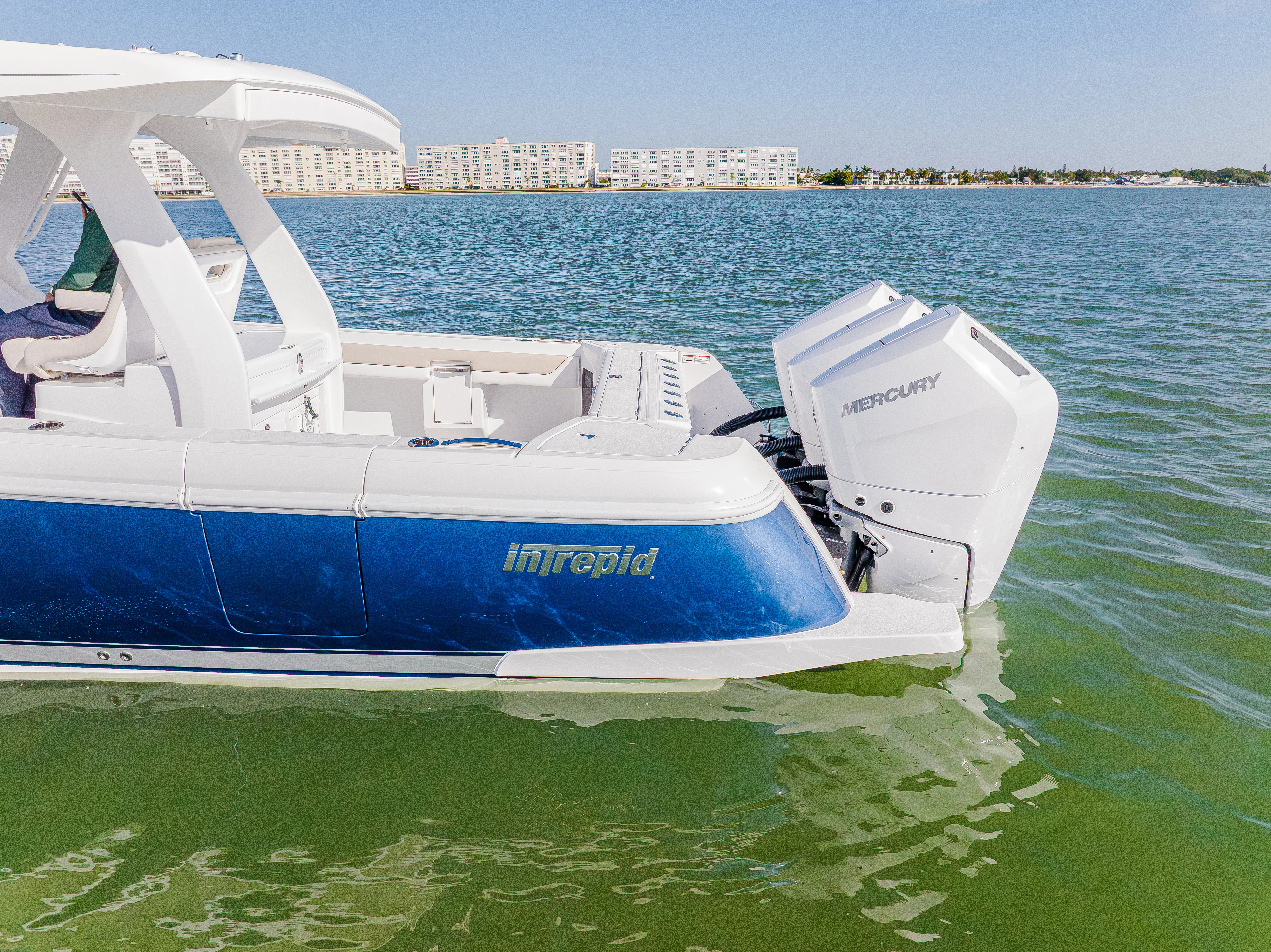 2026 Intrepid 375 NOMAD SE Image Thumbnail #10