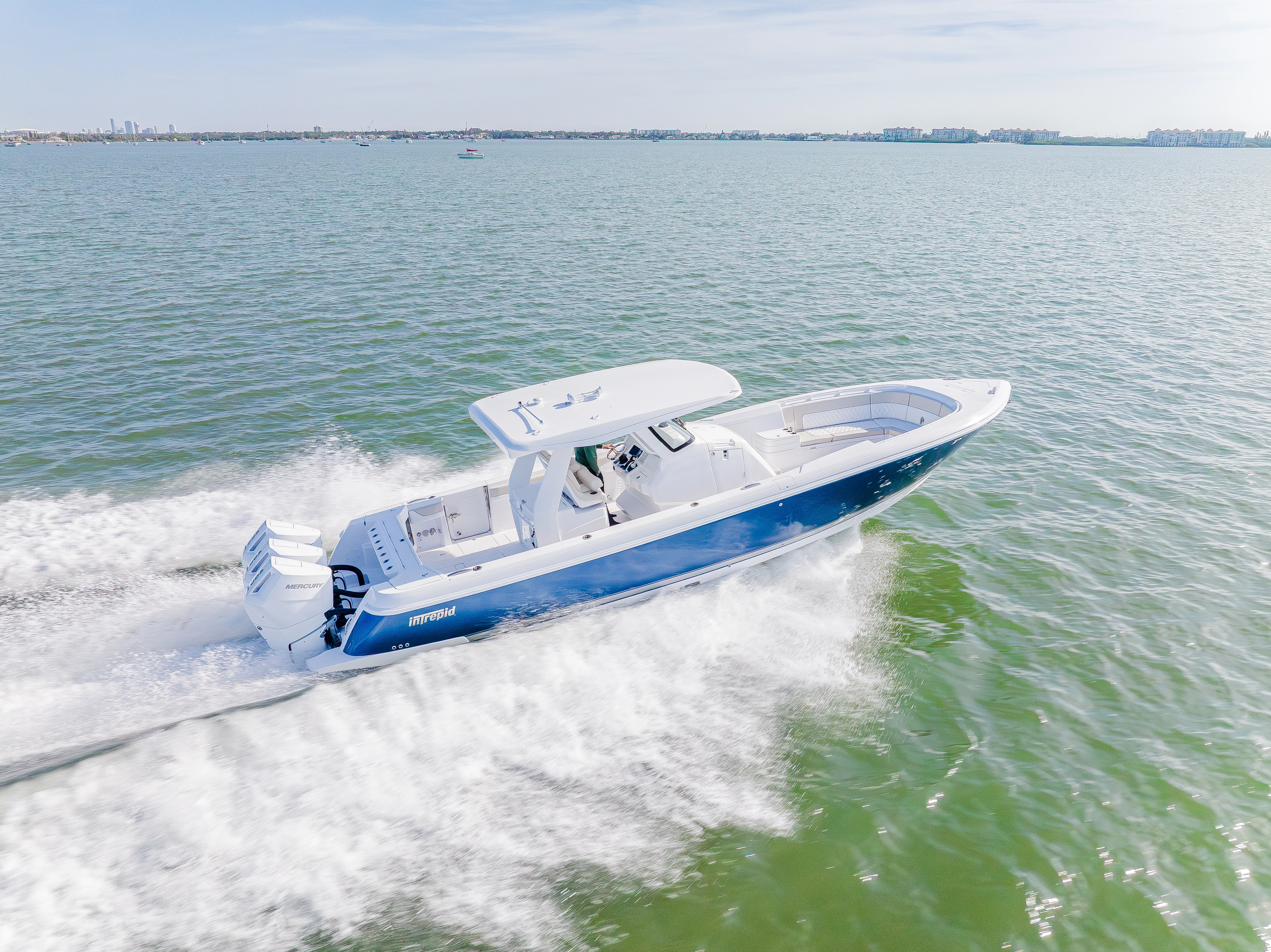 2026 Intrepid 375 NOMAD SE Image Thumbnail #11