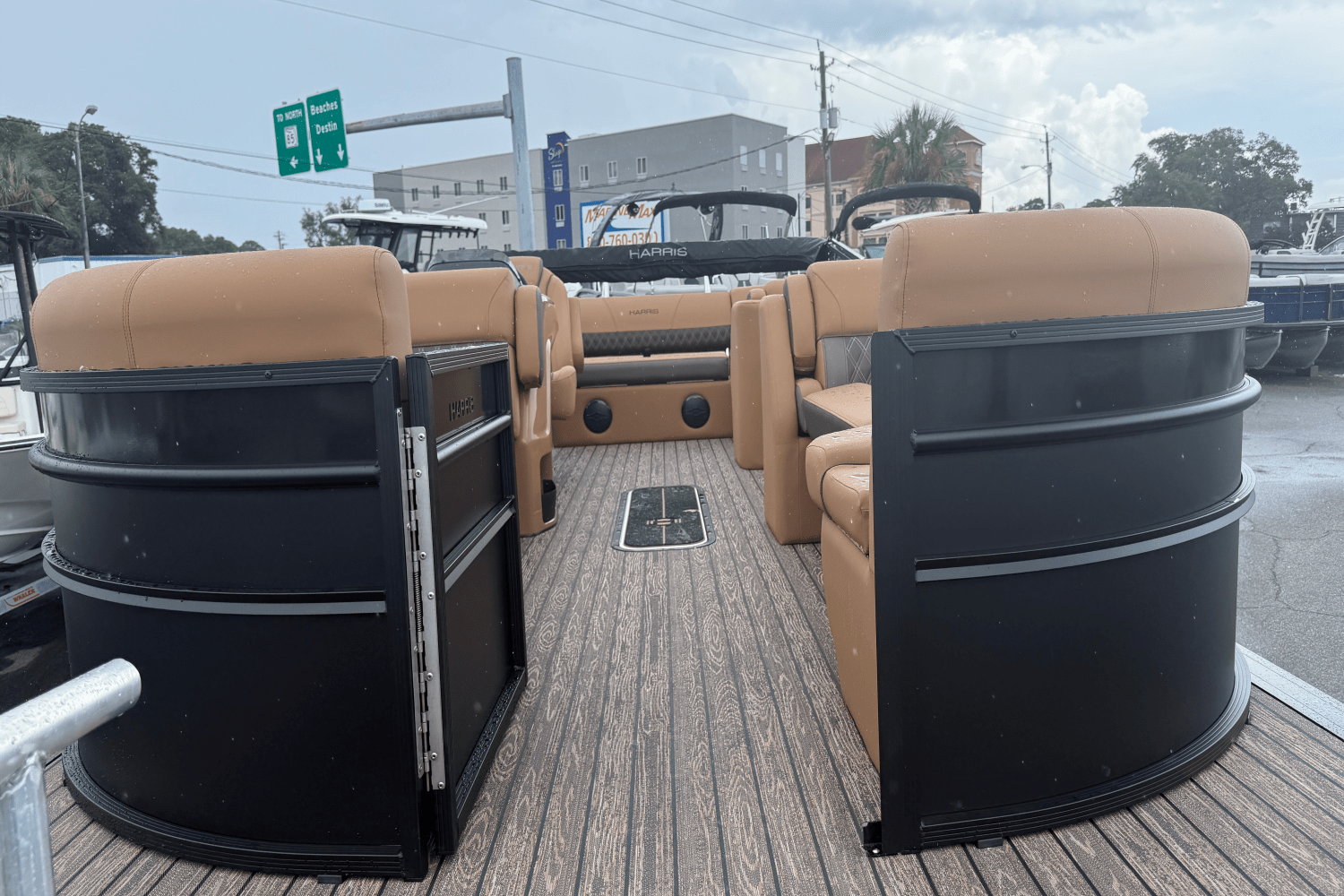 2026 Harris Cruiser 230 Image Thumbnail #17