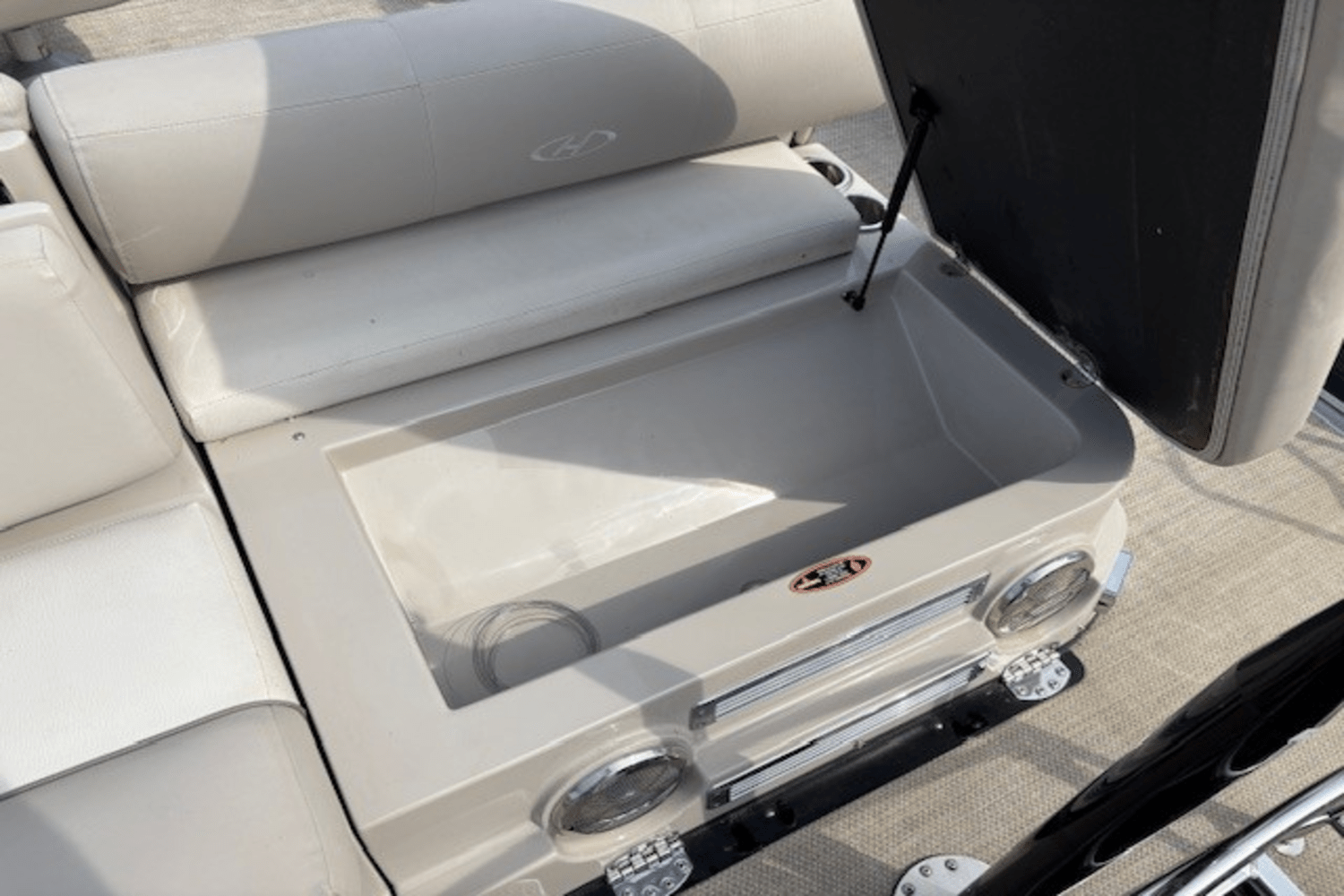 2016 Harris 270 GRAND MARINER Image Thumbnail #5