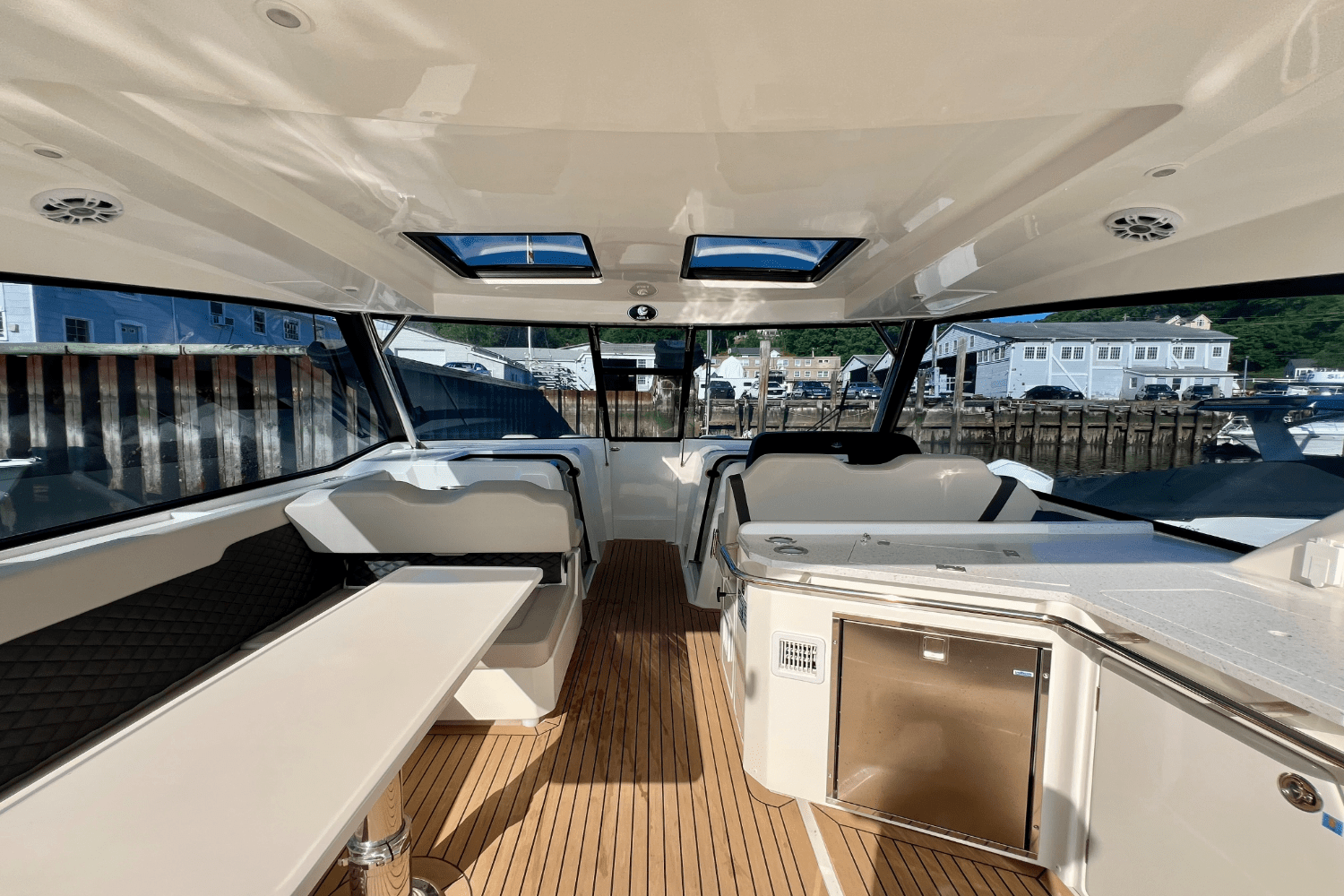 2022 Aquila 36 Image Thumbnail #9