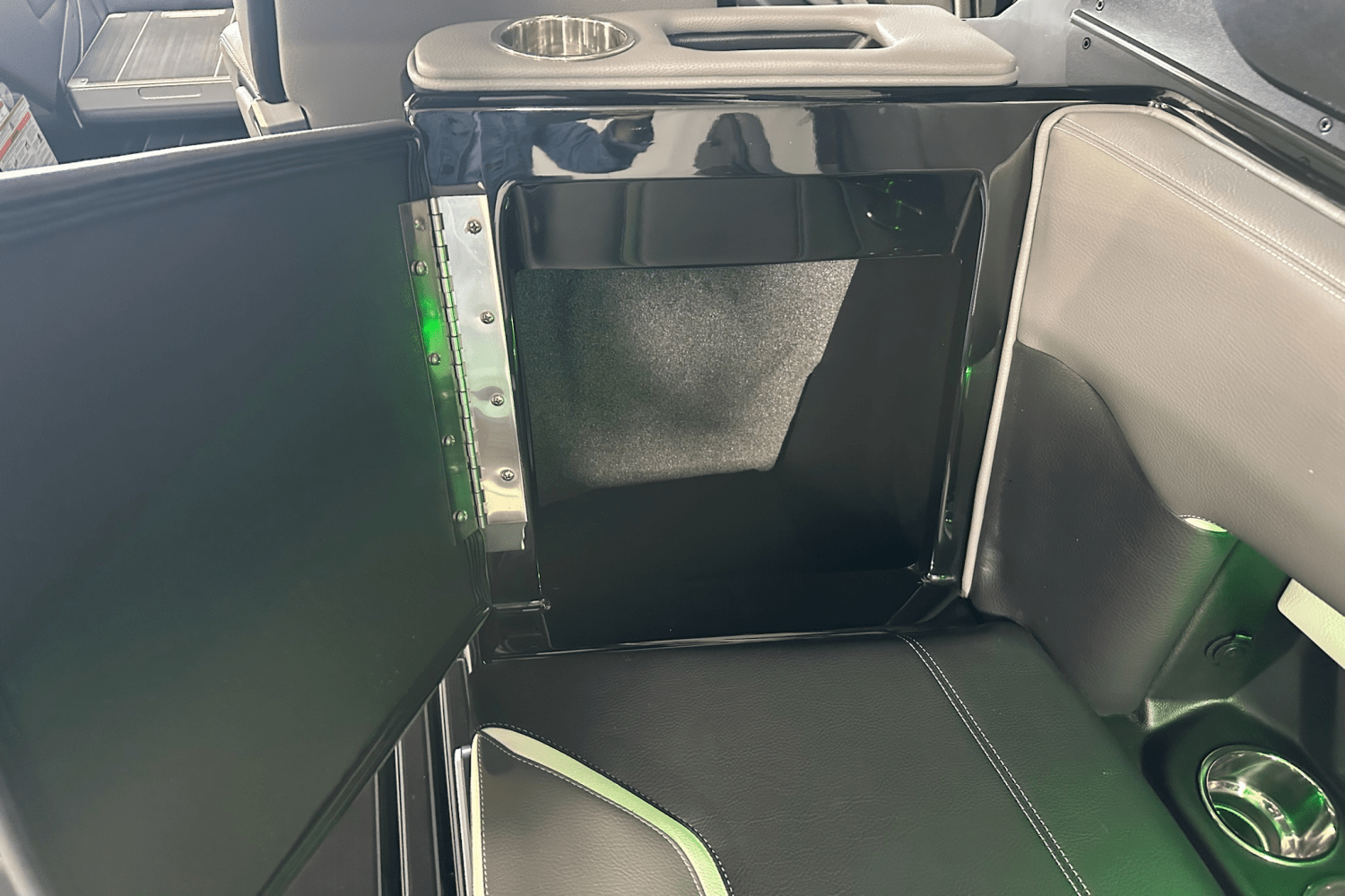 2026 Supra SE Image Thumbnail #24