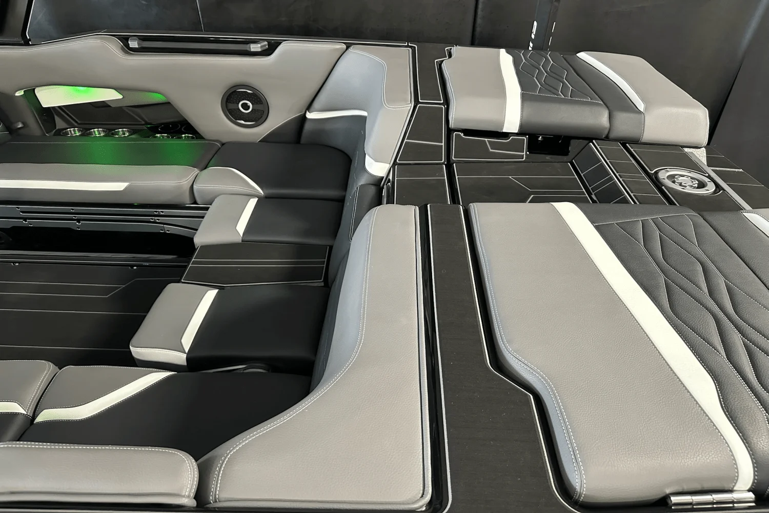 2026 Supra SE Image Thumbnail #5