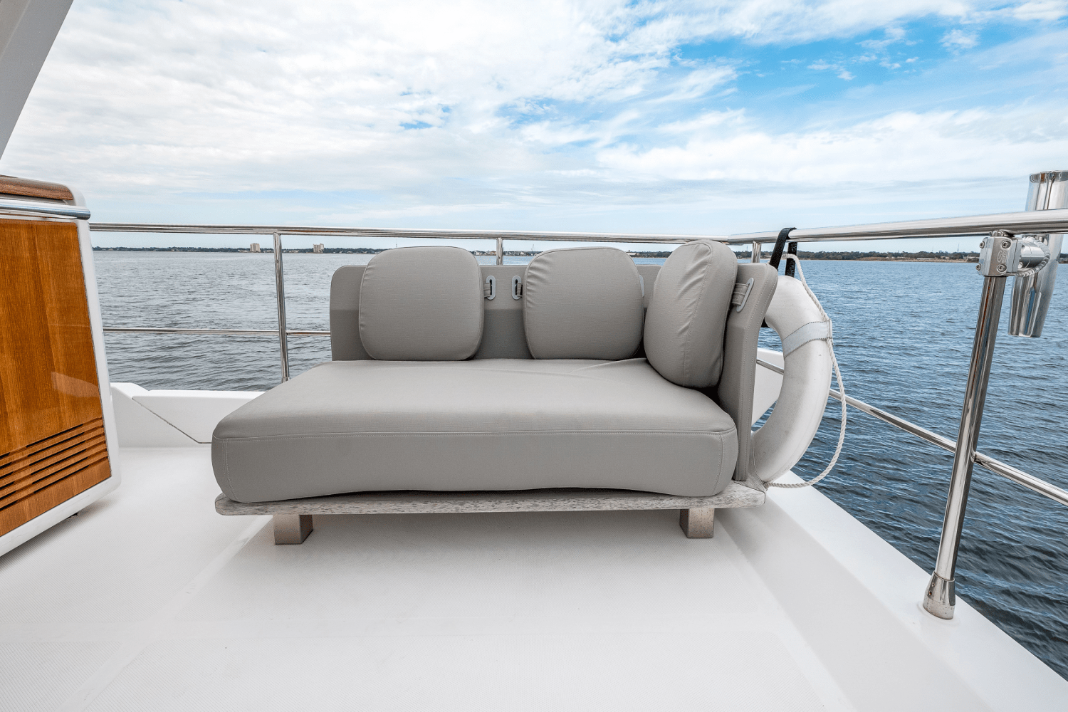 2017 Azimut 50 FLYBRIDGE Image Thumbnail #95