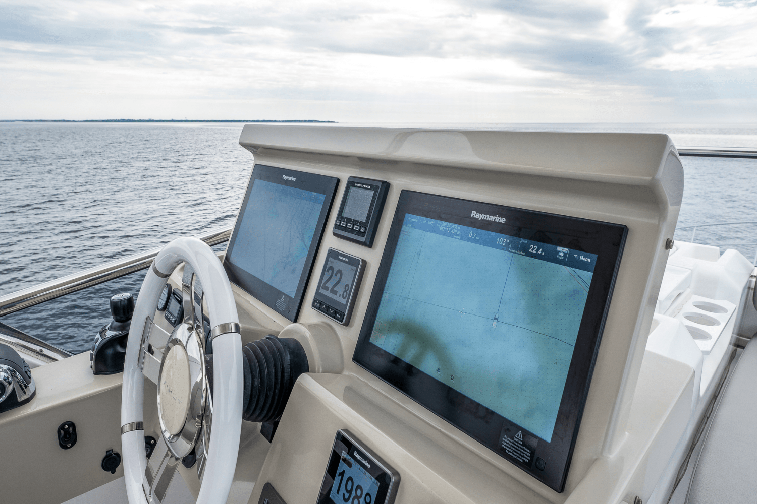 2017 Azimut 50 FLYBRIDGE Image Thumbnail #85