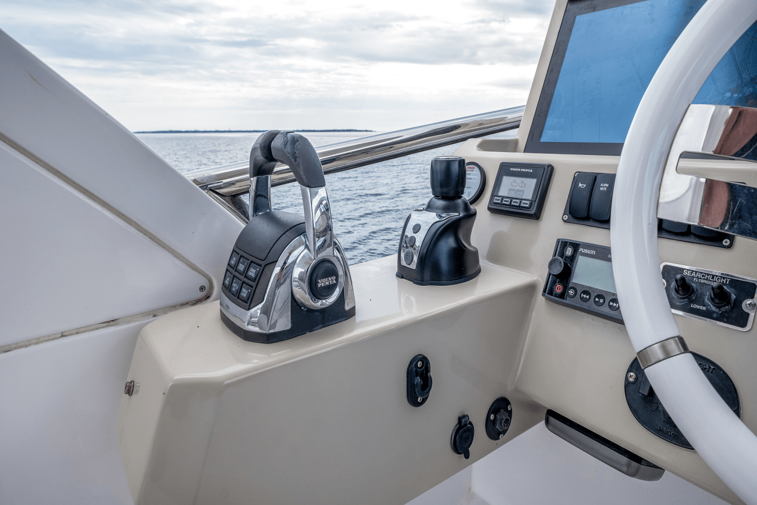 2017 Azimut 50 FLYBRIDGE Image Thumbnail #87