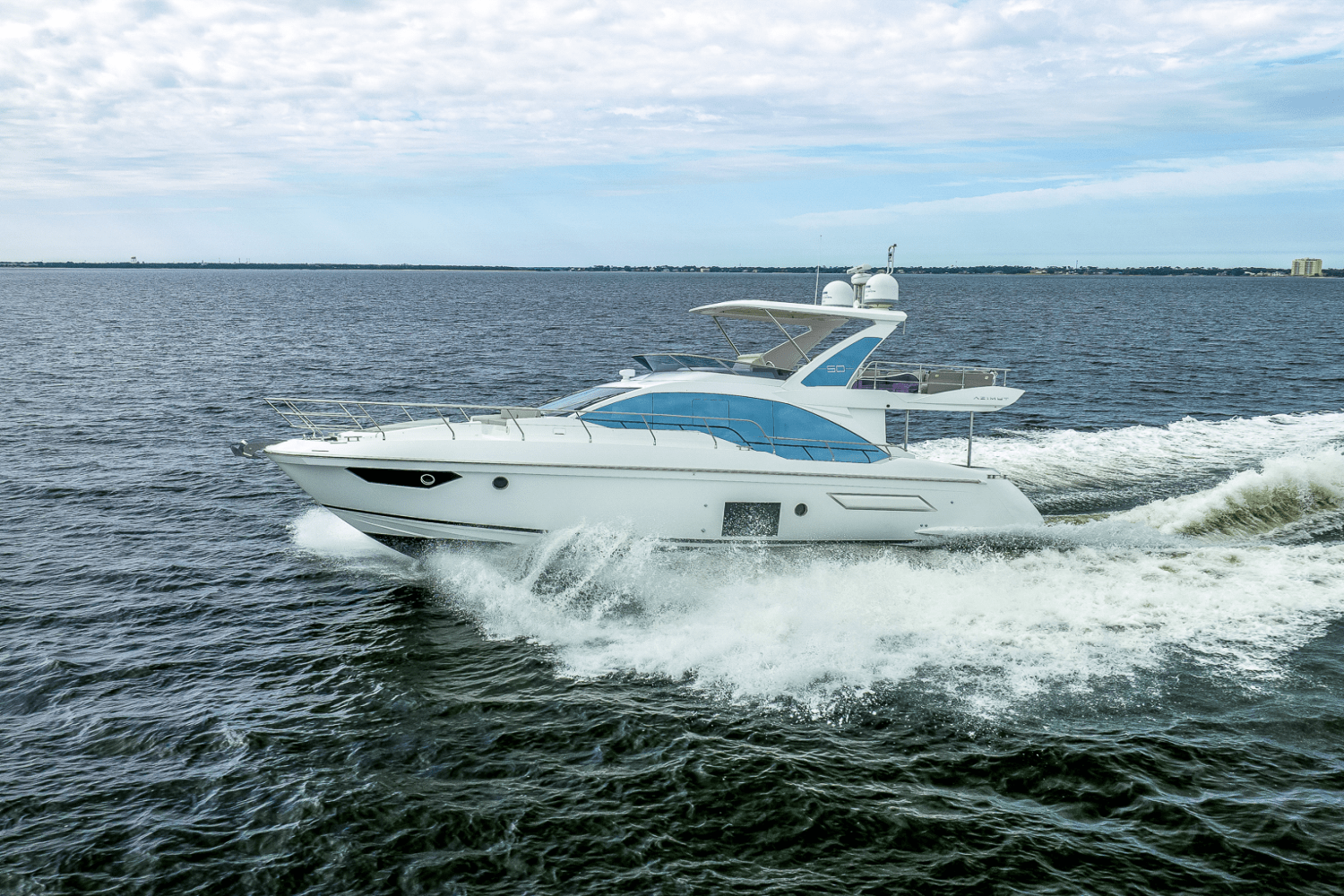 2017 Azimut 50 FLYBRIDGE Image Thumbnail #5