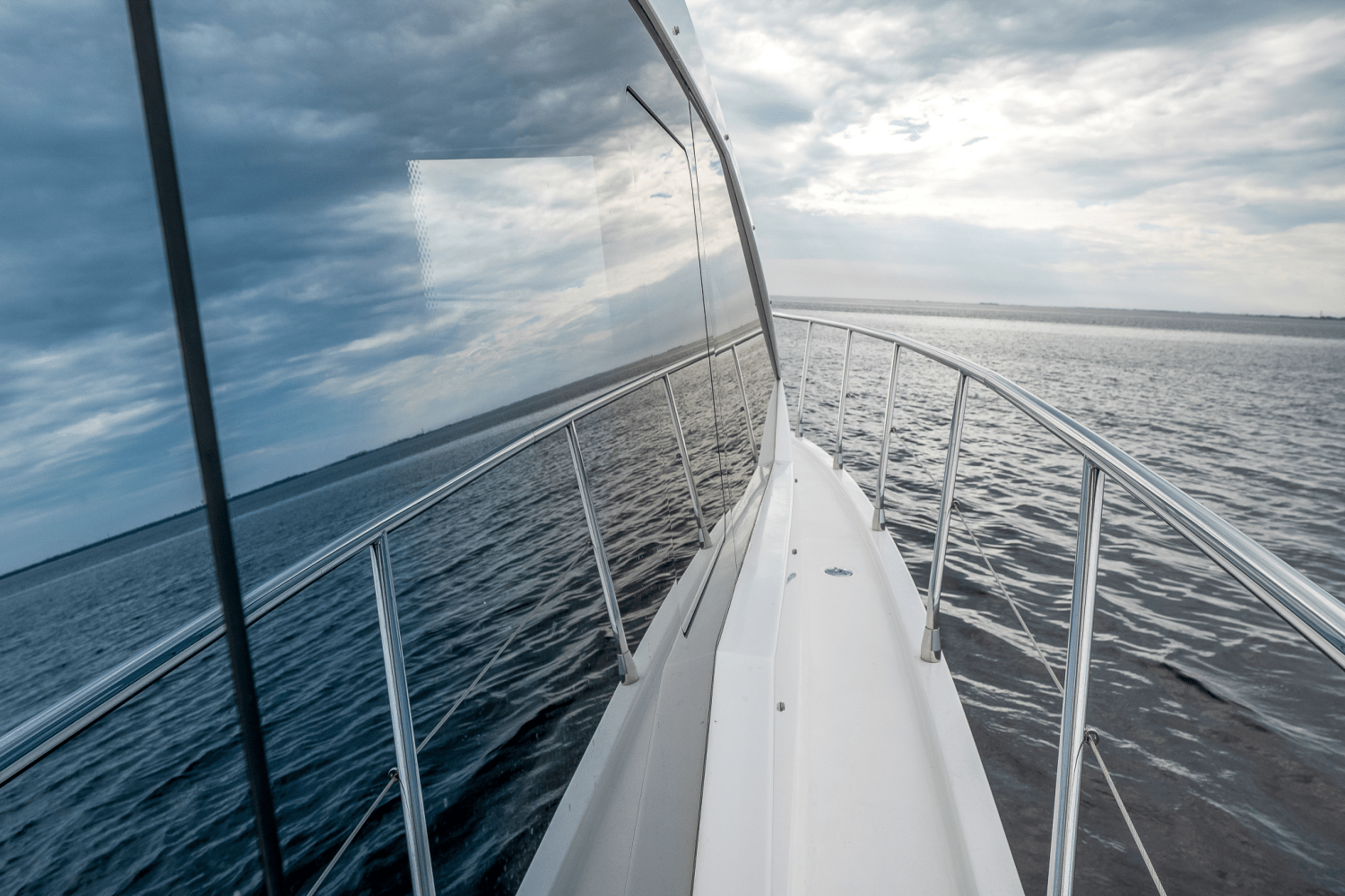 2017 Azimut 50 FLYBRIDGE Image Thumbnail #47