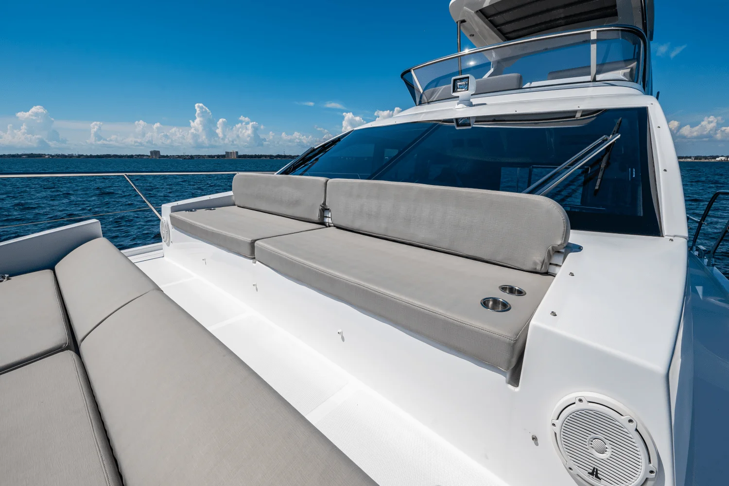 2017 Azimut 50 FLYBRIDGE Image Thumbnail #98