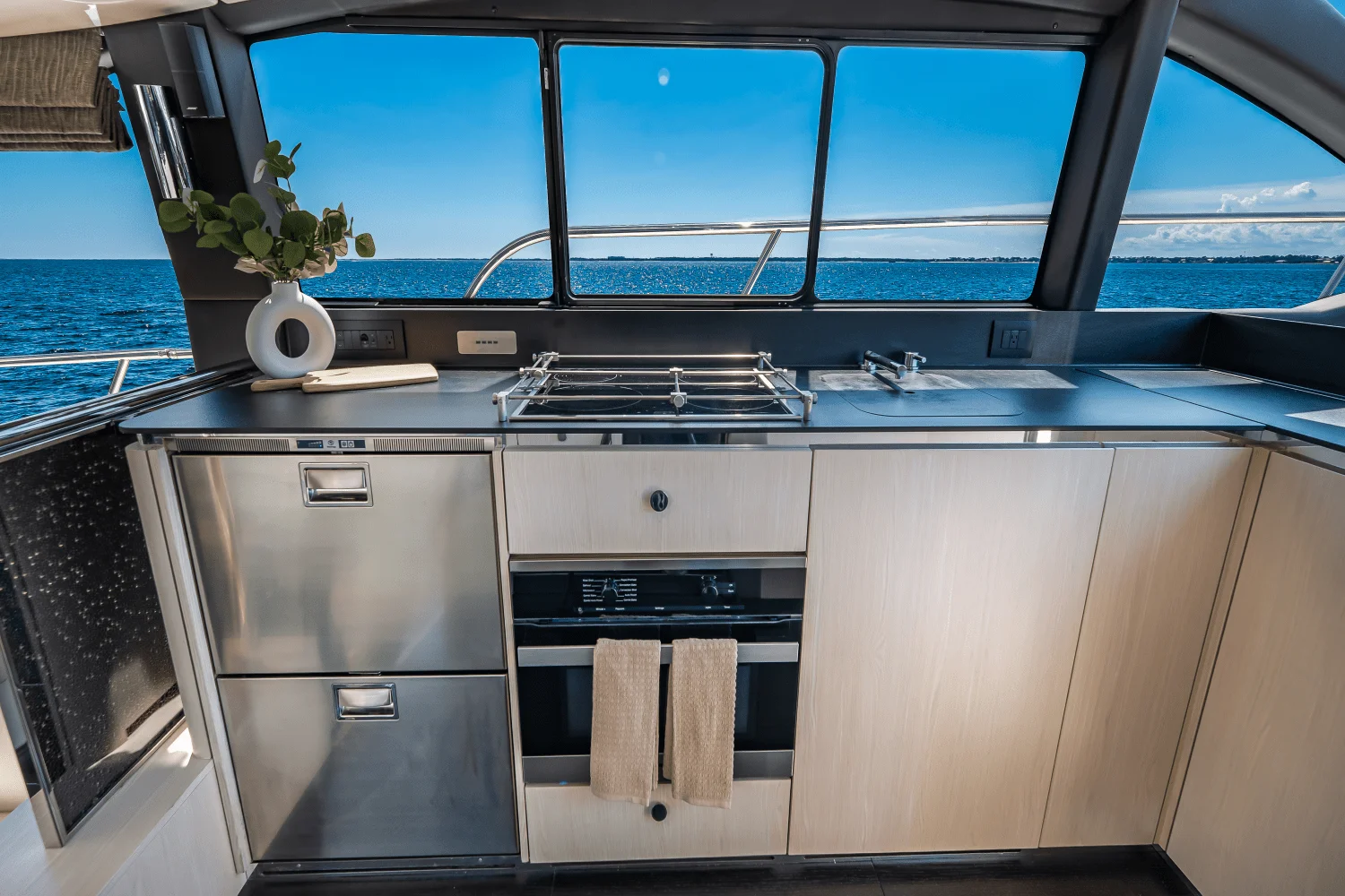 2017 Azimut 50 FLYBRIDGE Image Thumbnail #48