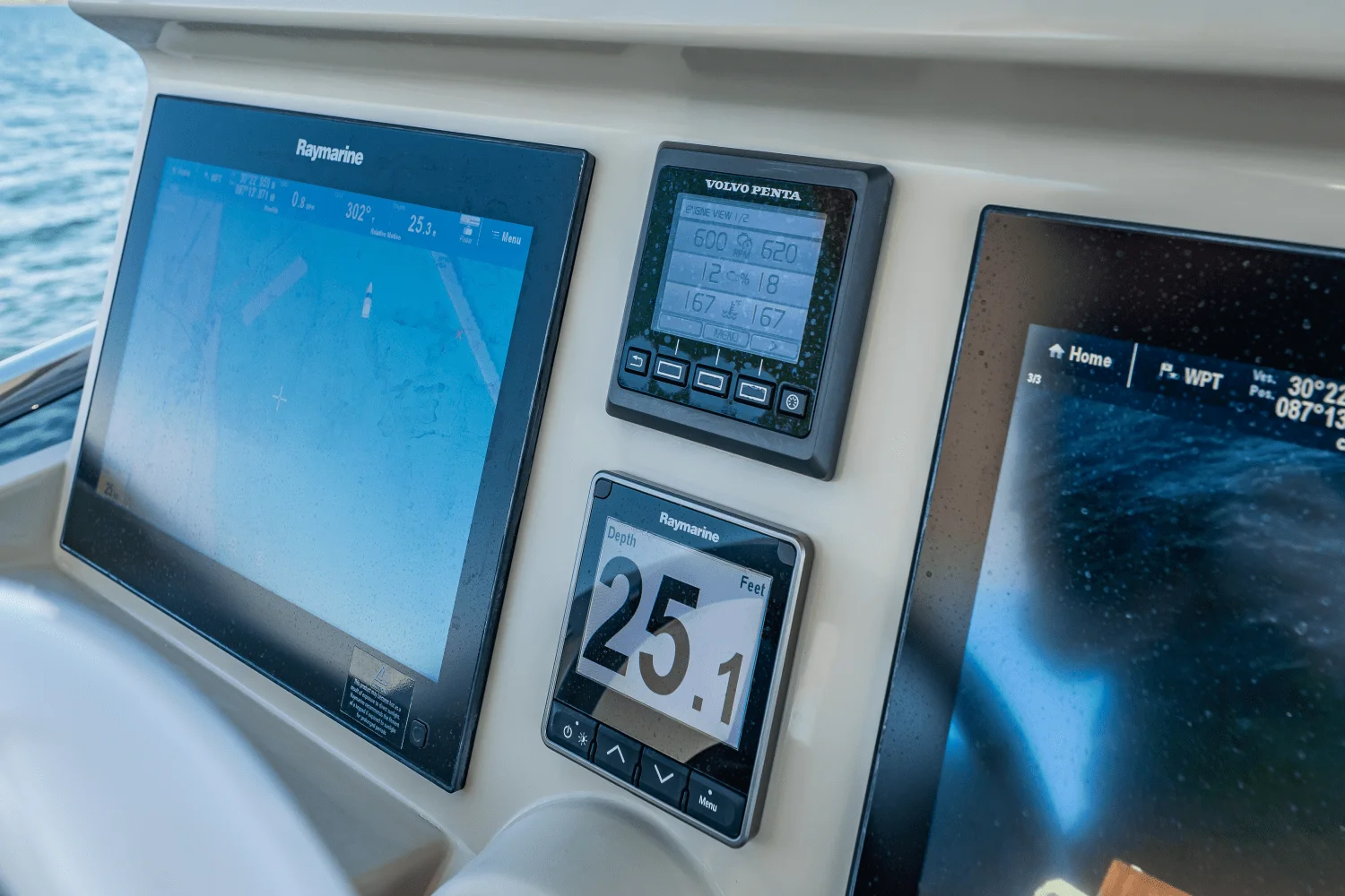 2017 Azimut 50 FLYBRIDGE Image Thumbnail #89