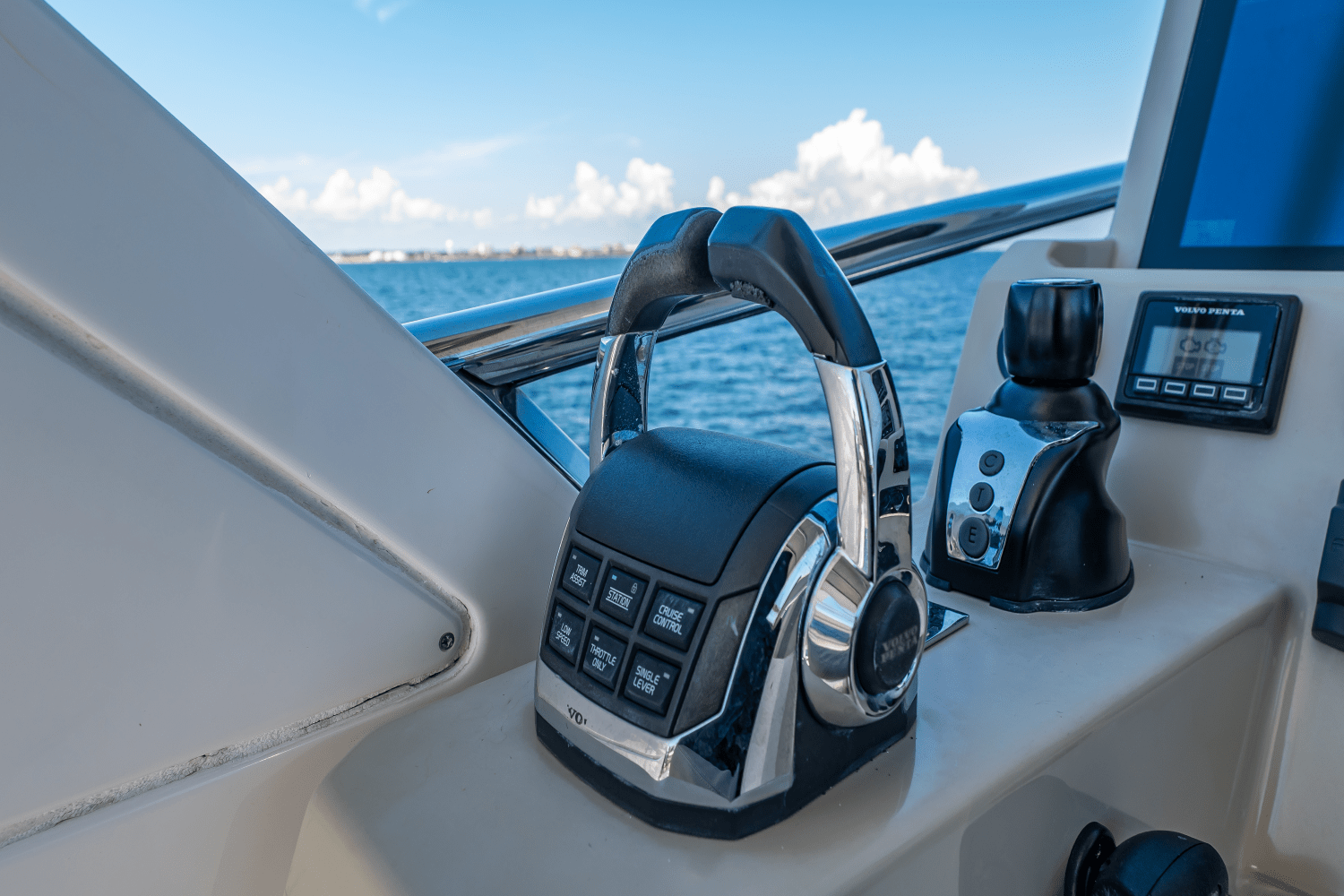 2017 Azimut 50 FLYBRIDGE Image Thumbnail #91