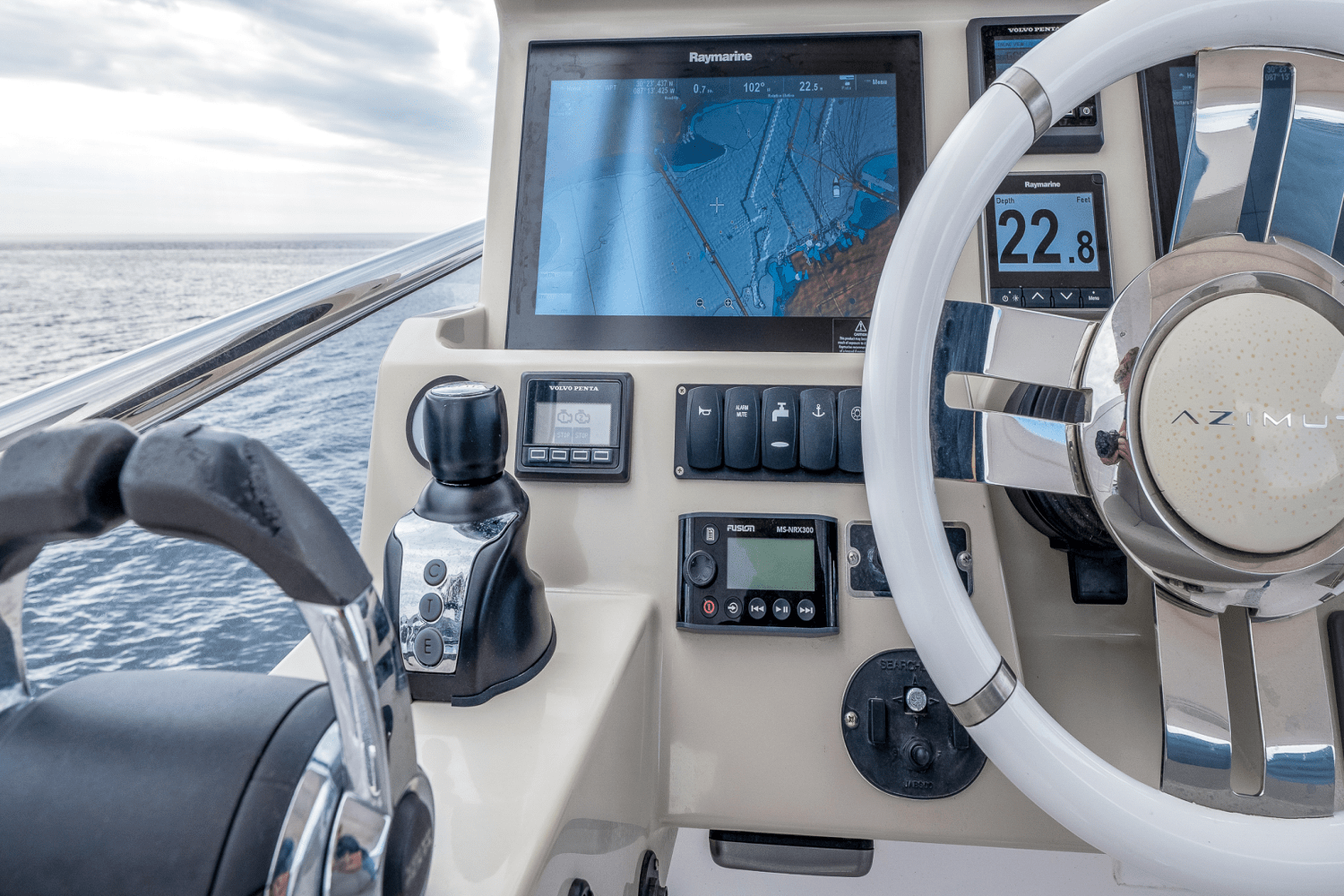 2017 Azimut 50 FLYBRIDGE Image Thumbnail #88