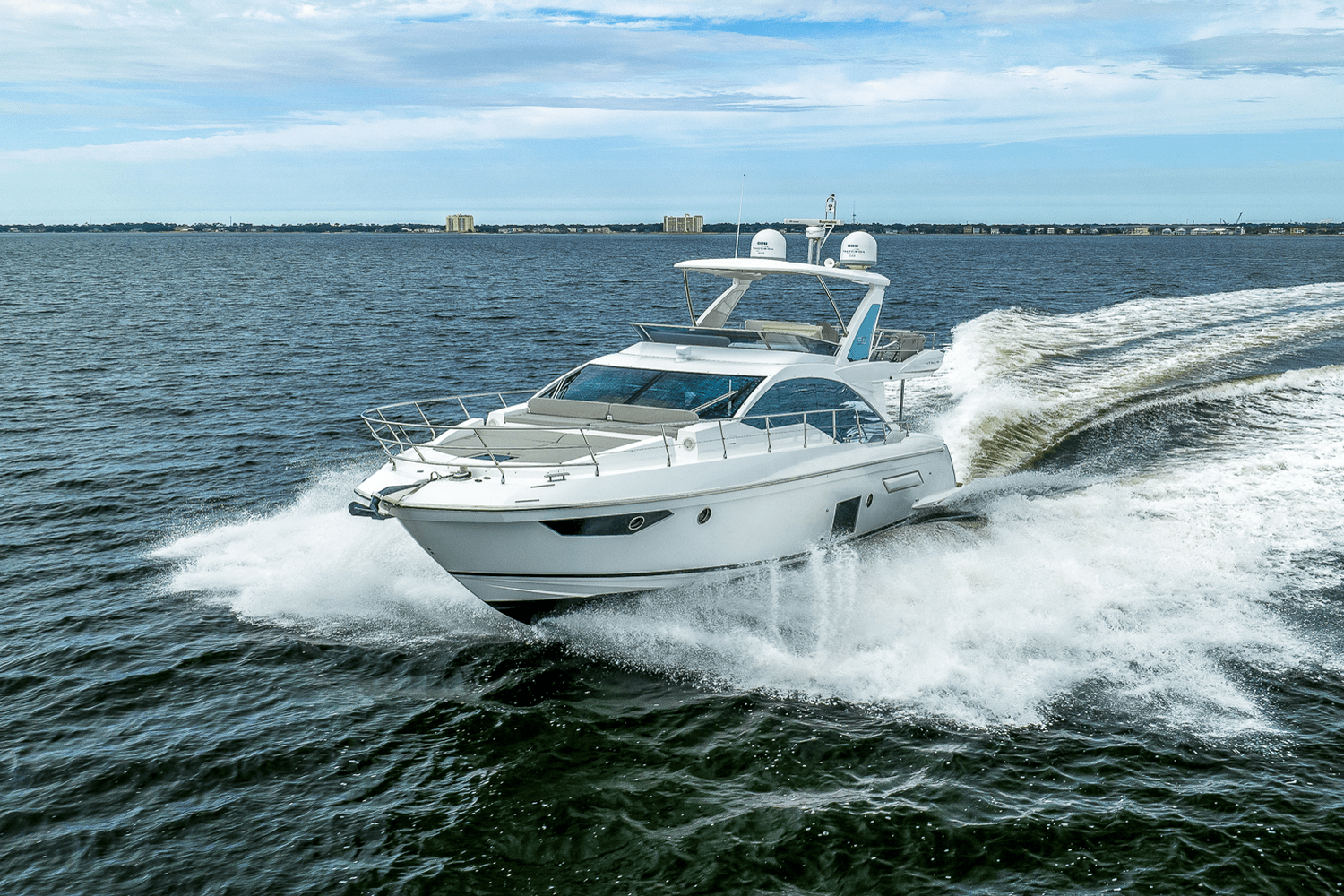 2017 Azimut 50 FLYBRIDGE Image Thumbnail #4