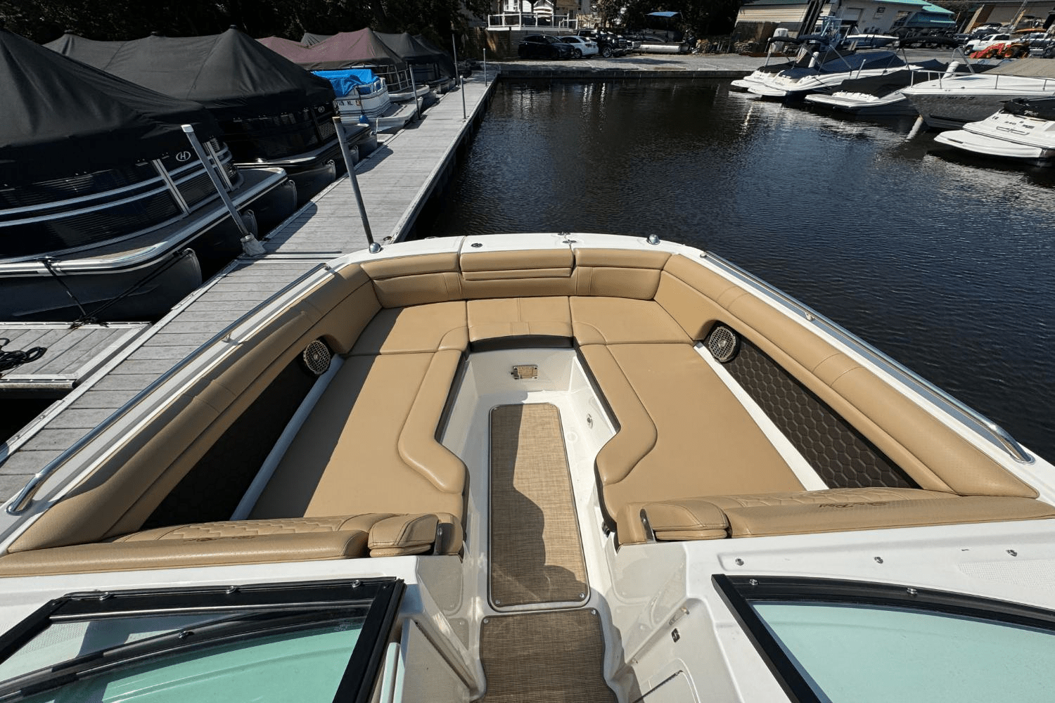 2018 Sea Ray 270SDX Image Thumbnail #24