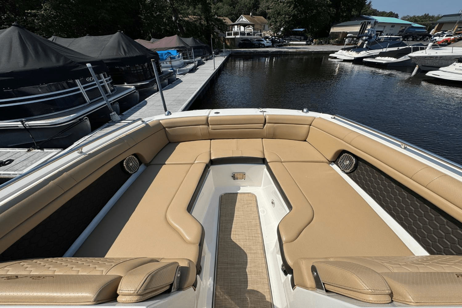 2018 Sea Ray 270SDX Image Thumbnail #25