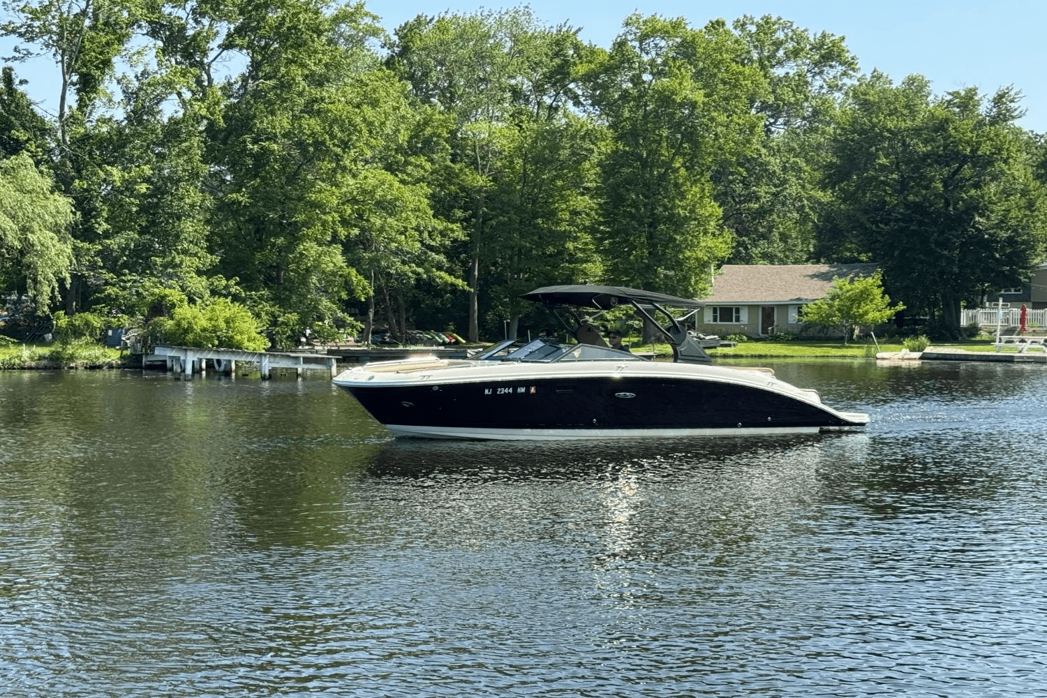 2018 Sea Ray 270SDX Image Thumbnail #3