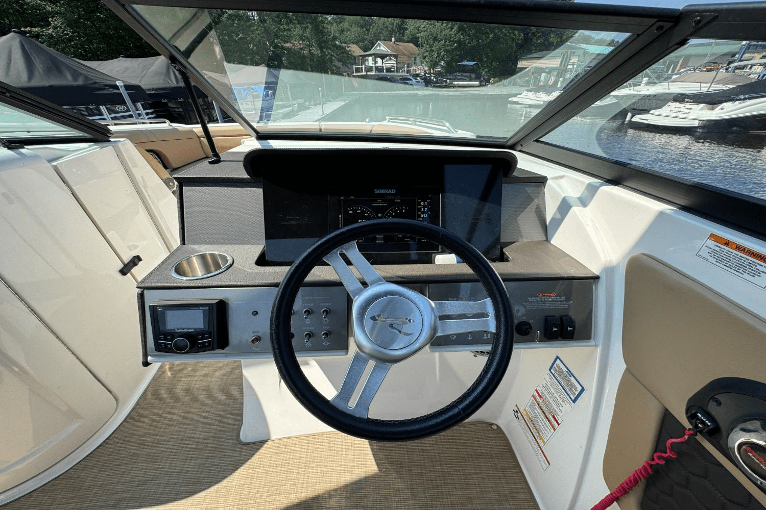 2018 Sea Ray 270SDX Image Thumbnail #22