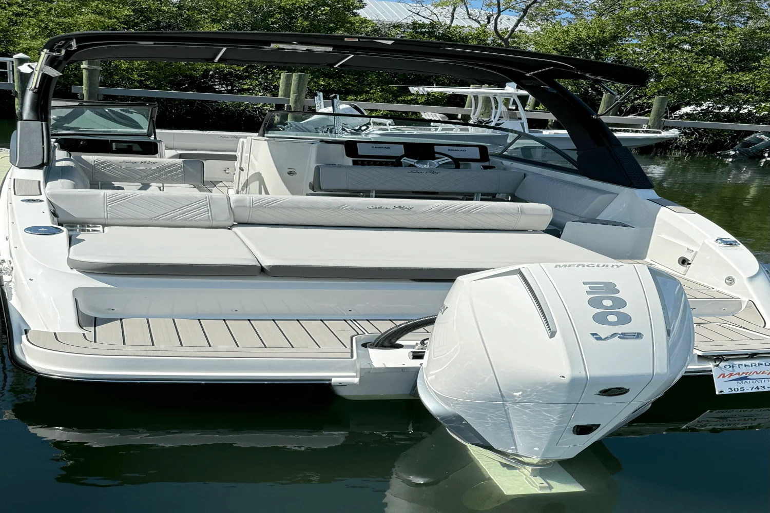2025 Sea Ray SDX 270 Outboard Image Thumbnail #21