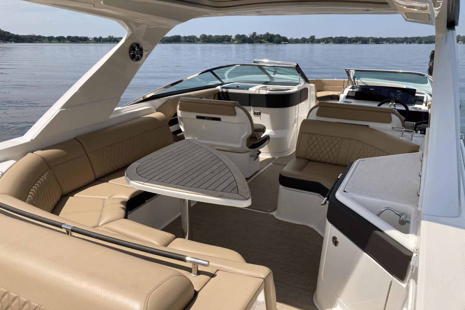 2019 Sea Ray 310 SLX Image Thumbnail #15