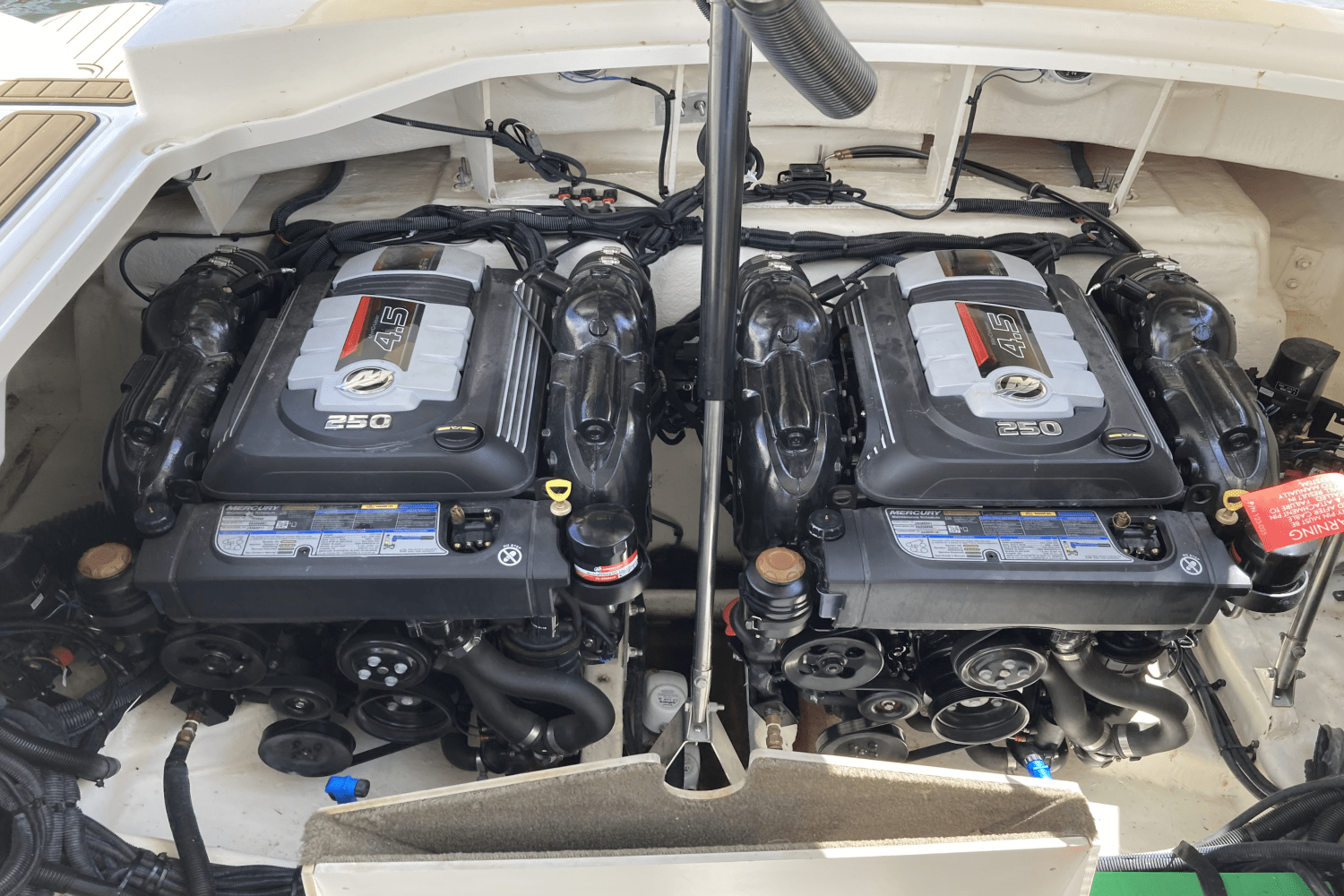 2019 Sea Ray 310 SLX Image Thumbnail #36