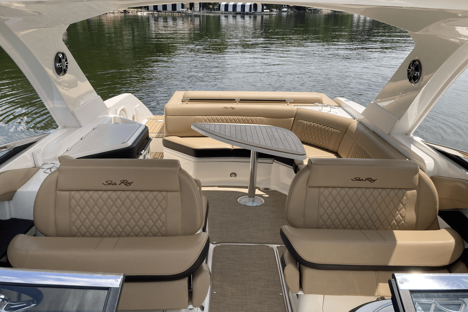 2019 Sea Ray 310 SLX Image Thumbnail #33