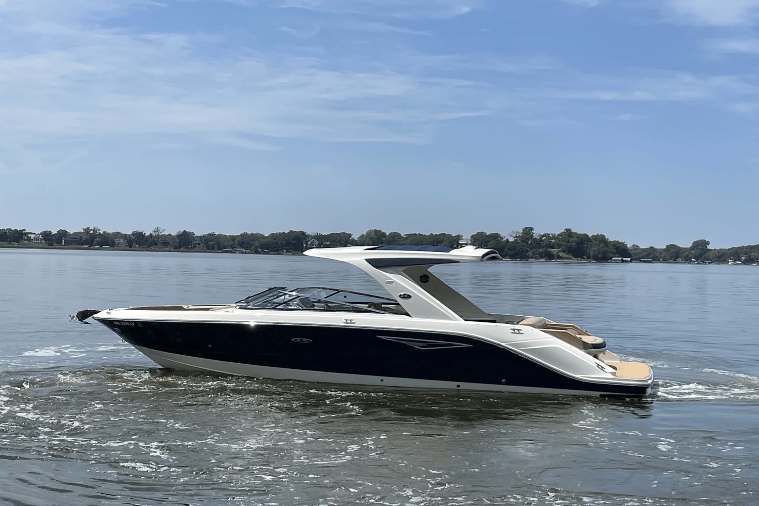 2019 Sea Ray 310 SLX Image Thumbnail #6
