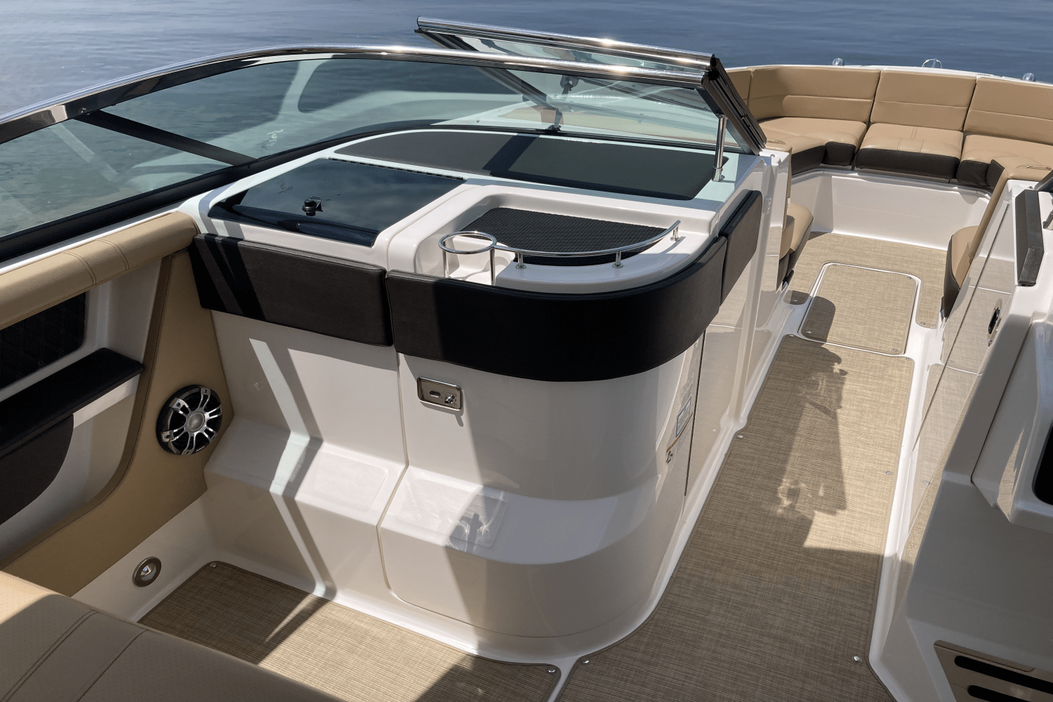 2019 Sea Ray 310 SLX Image Thumbnail #26