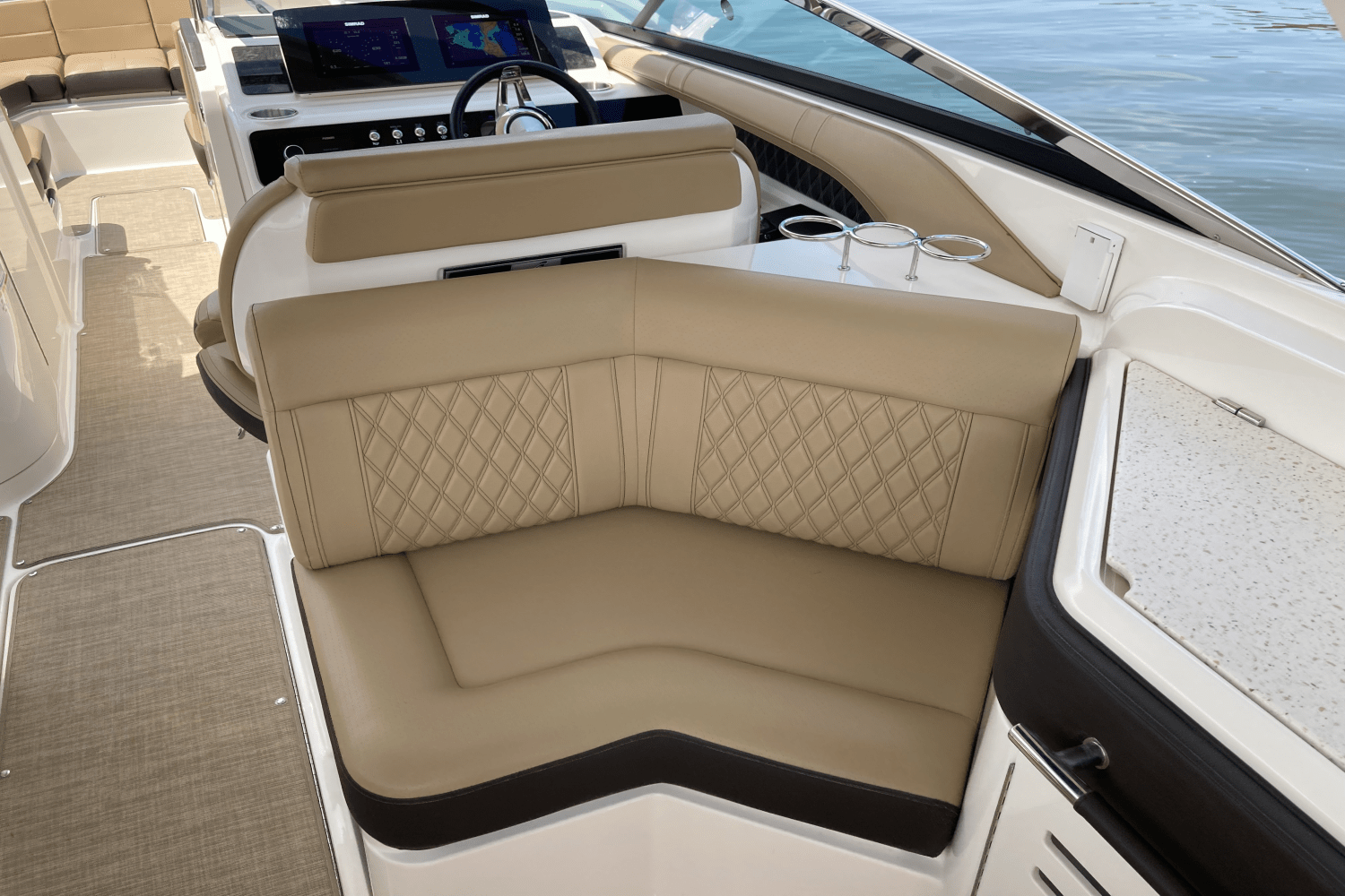 2019 Sea Ray 310 SLX Image Thumbnail #19