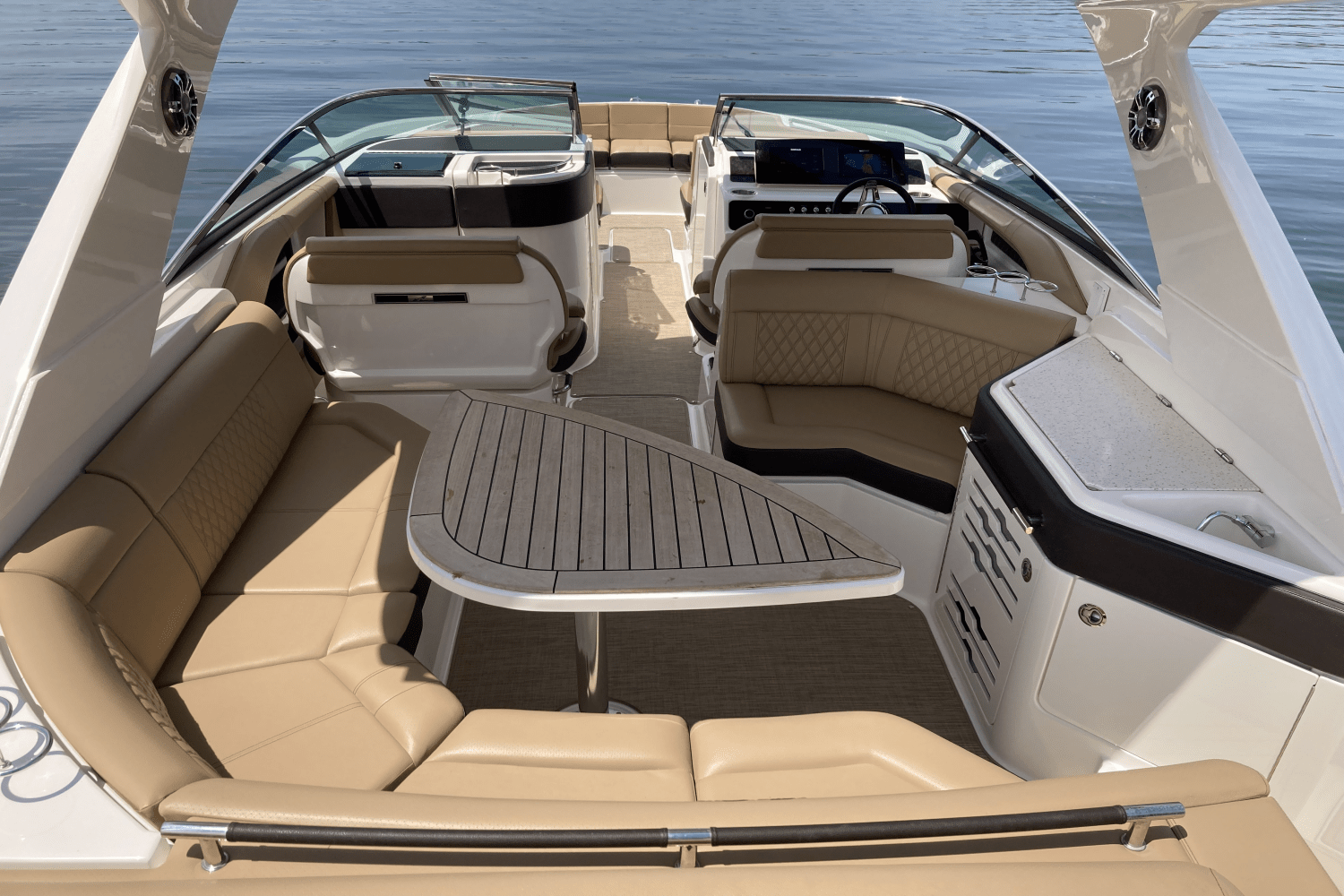 2019 Sea Ray 310 SLX Image Thumbnail #13