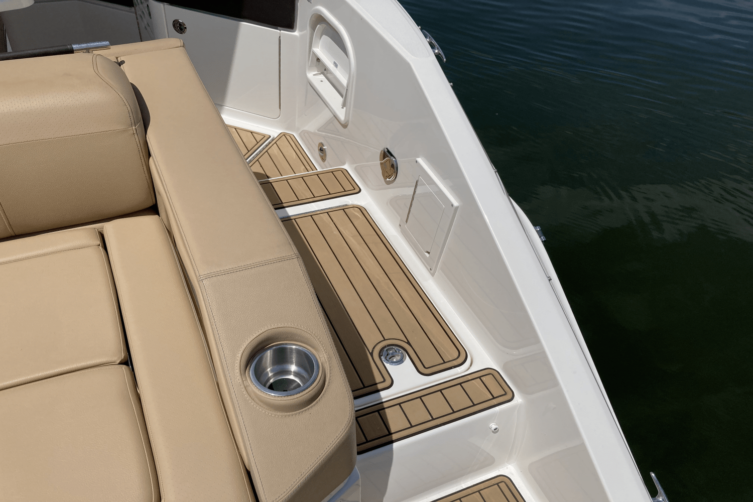 2019 Sea Ray 310 SLX Image Thumbnail #14