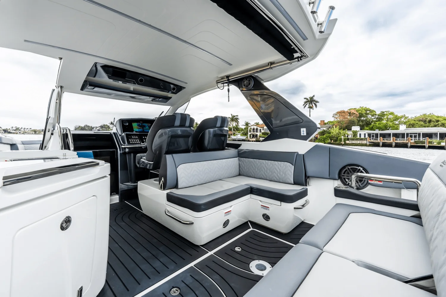 2023 Galeon 325 GTO Image Thumbnail #10