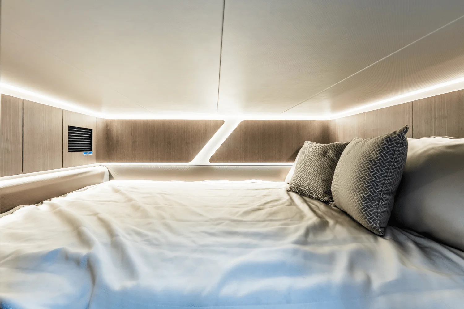 2023 Galeon 325 GTO Image Thumbnail #28