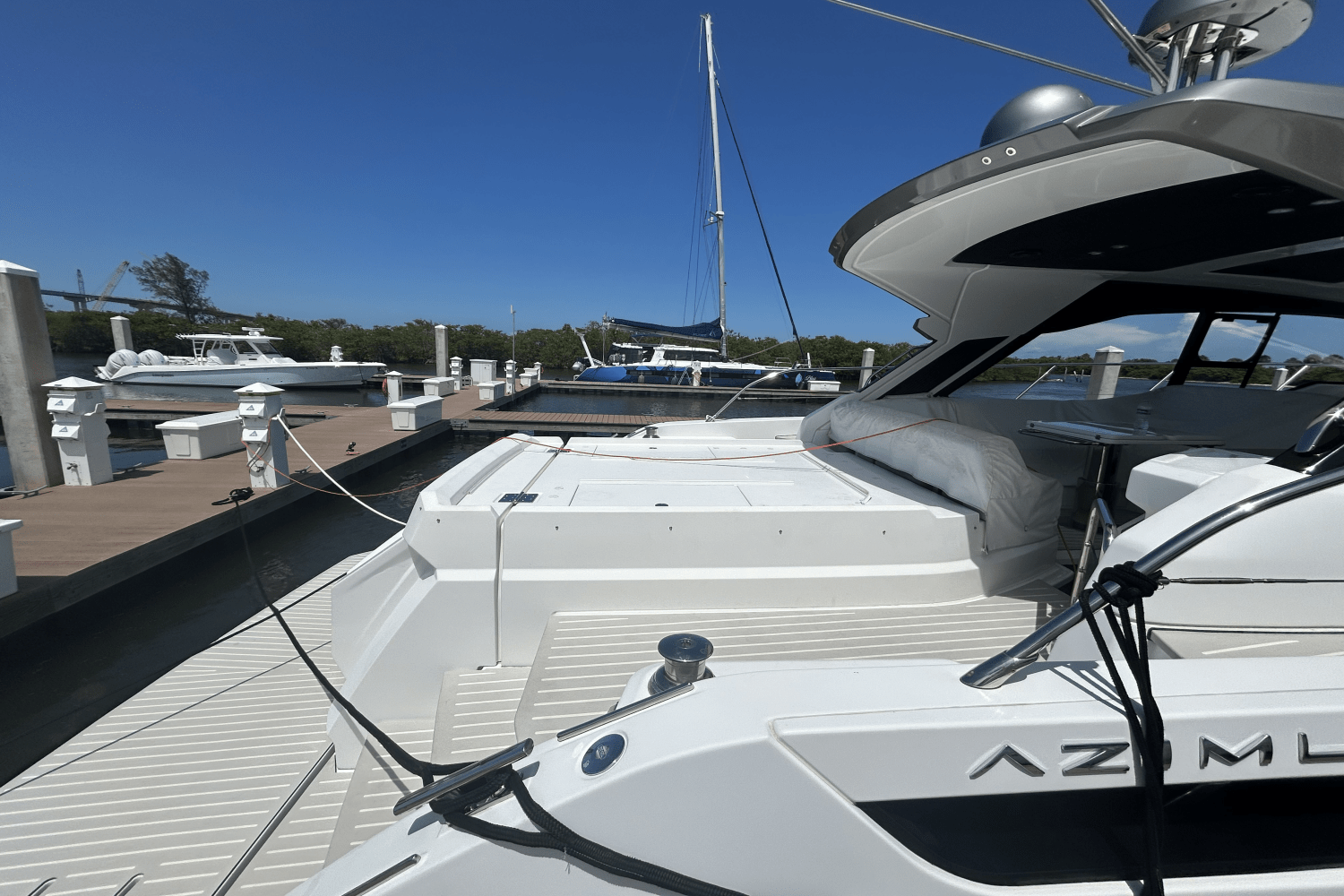 2021 Azimut ATLANTIS 51 Image Thumbnail #9