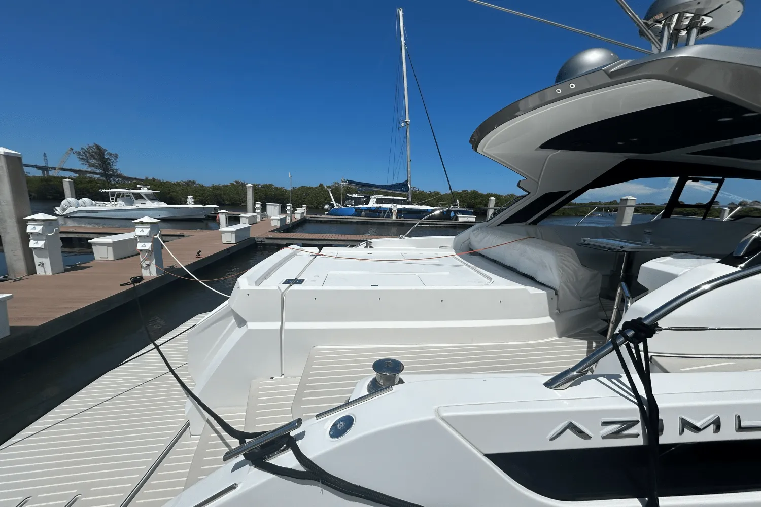 2021 Azimut ATLANTIS 51 Image Thumbnail #9