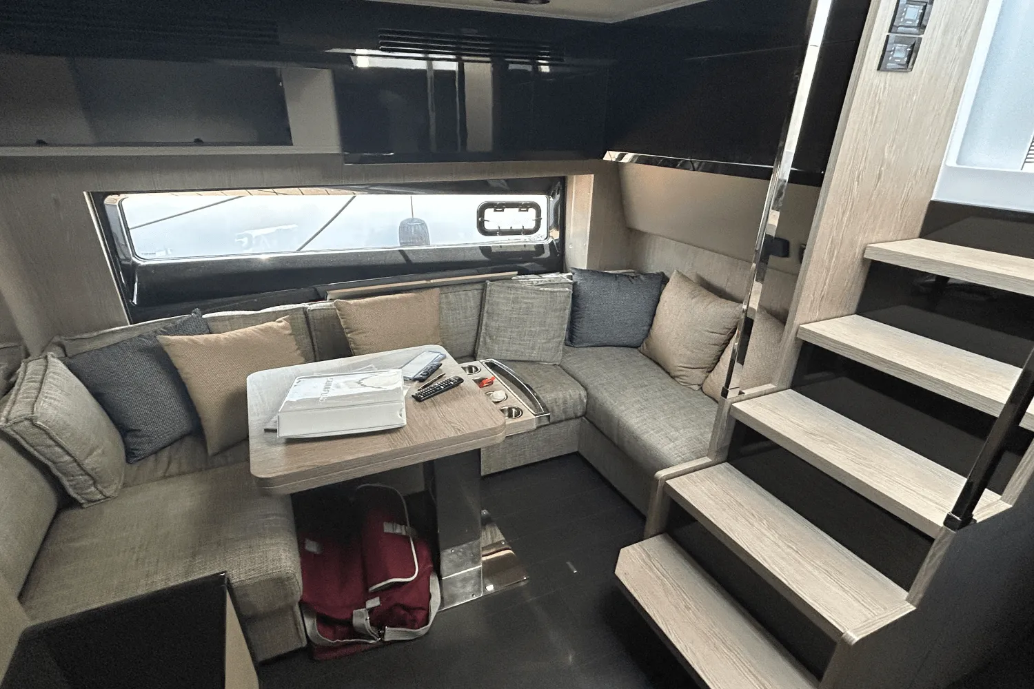2021 Azimut ATLANTIS 51 Image Thumbnail #38
